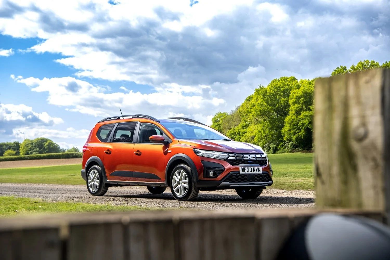 Review | Dacia Jogger Jogs Along Nicely
