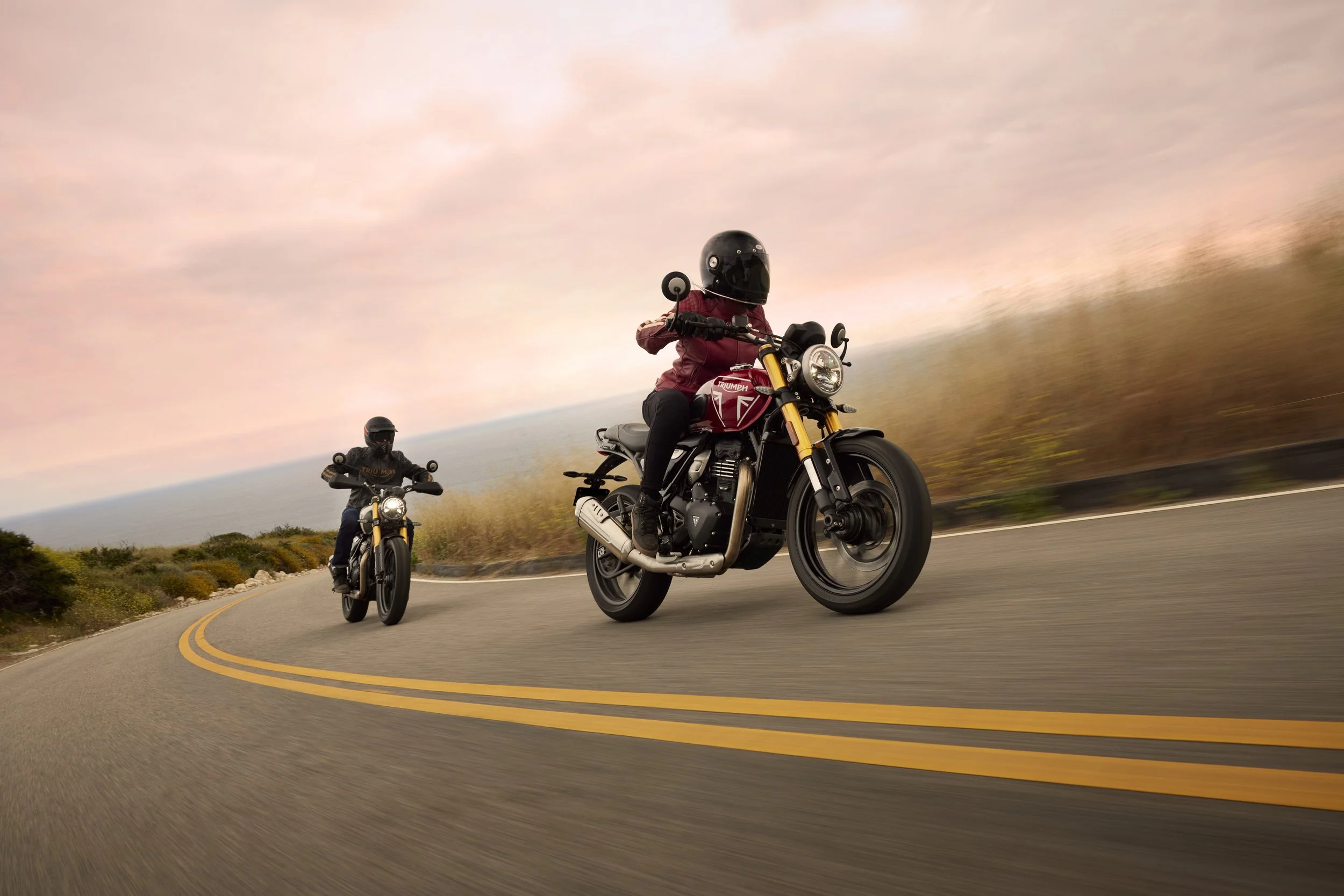 Triumph Speed 400 and Scrambler 400 X 2.jpg