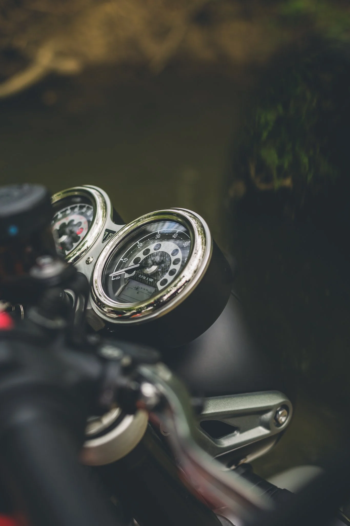 Triumph Twin FULL-14.jpg