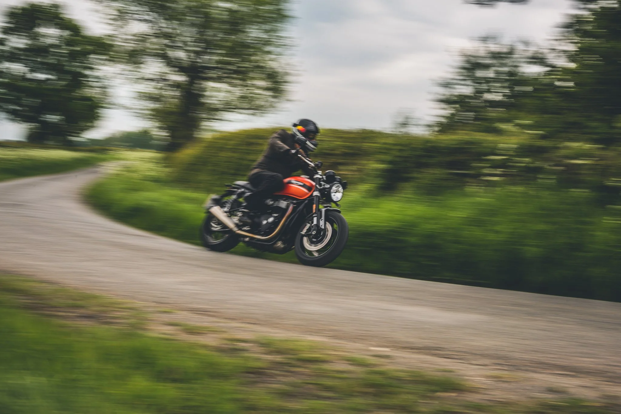 Triumph Twin FULL-46.jpg