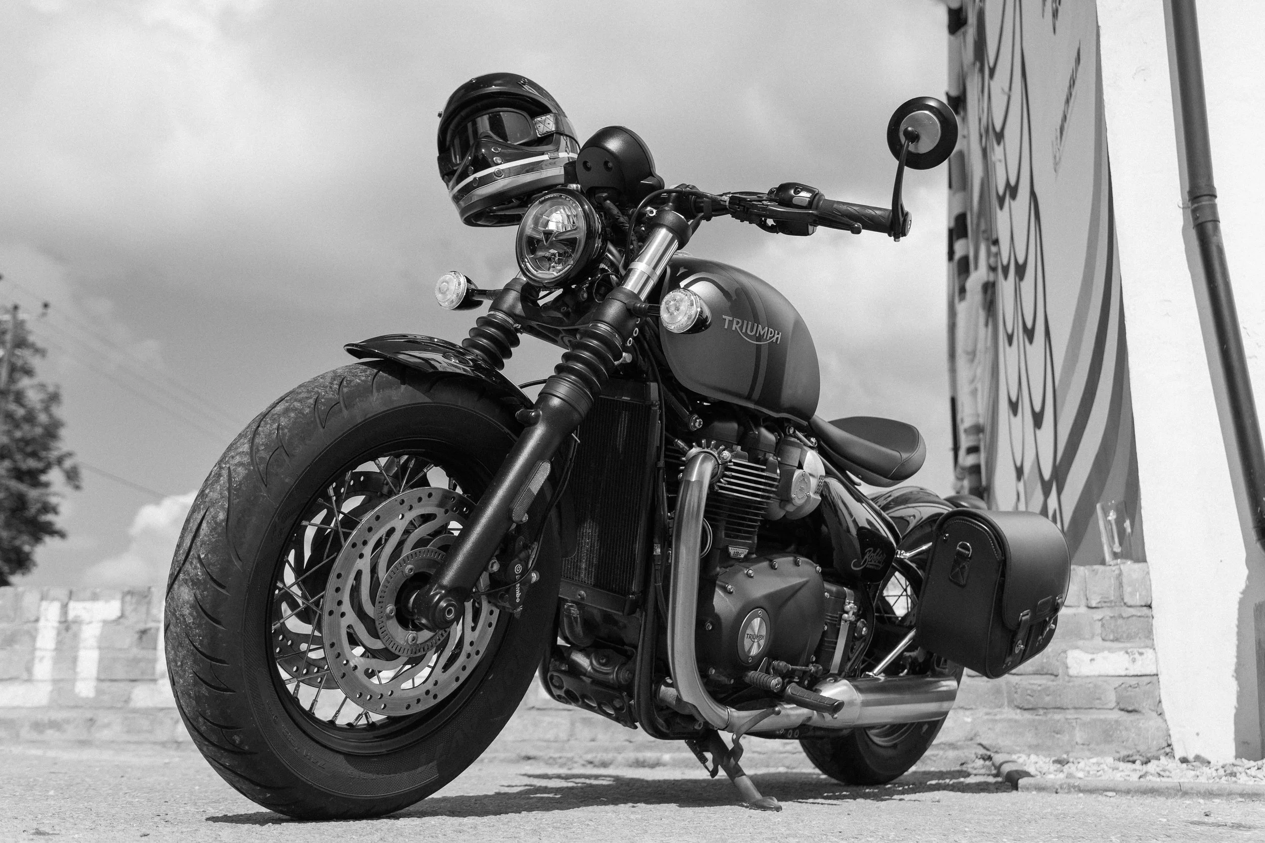 Triumph-7.jpg