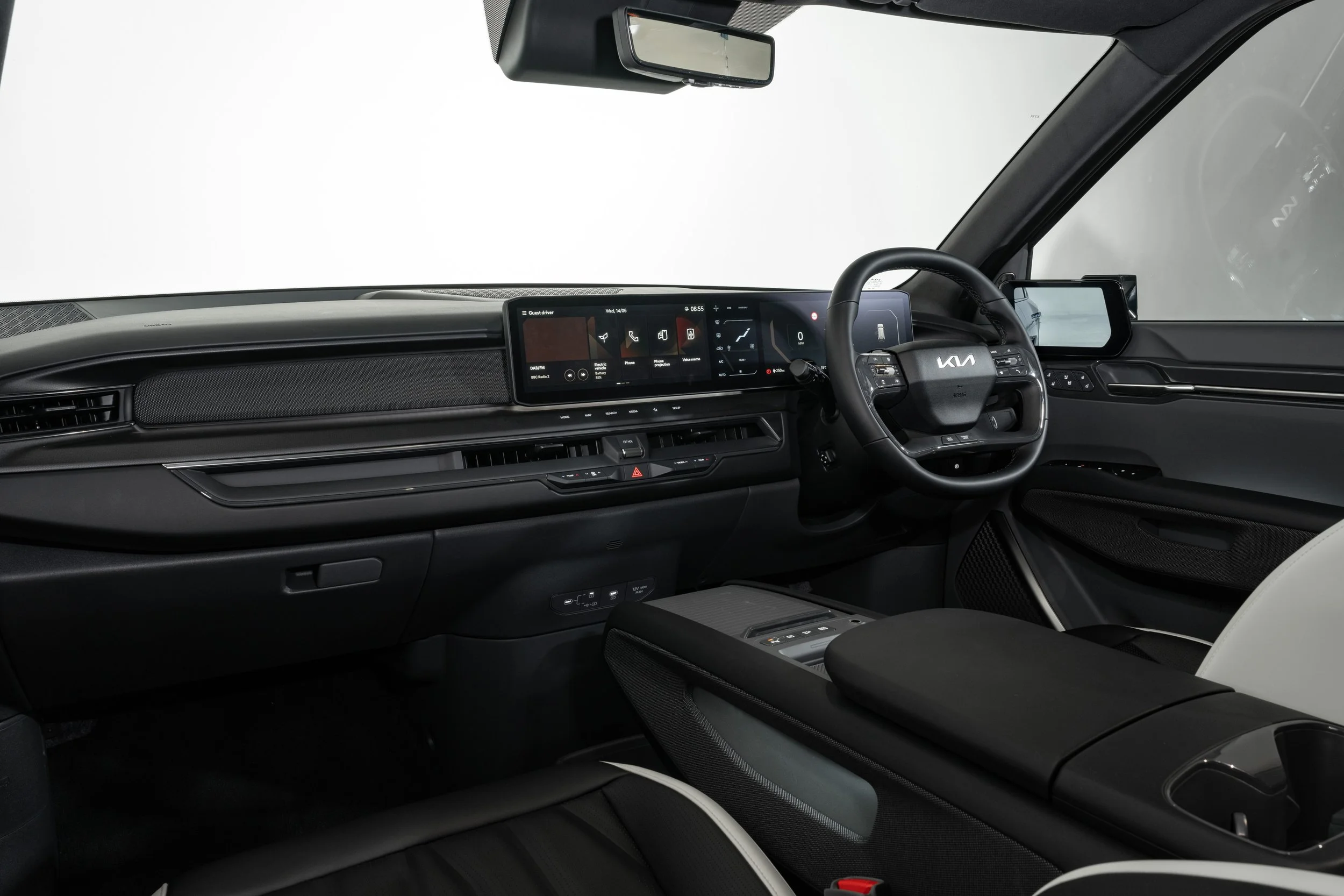 EV9Interior(1).jpg