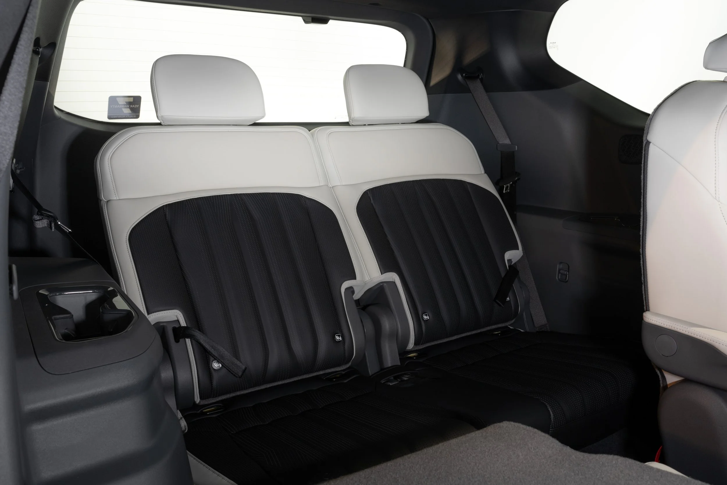 EV9Interior(3).jpg
