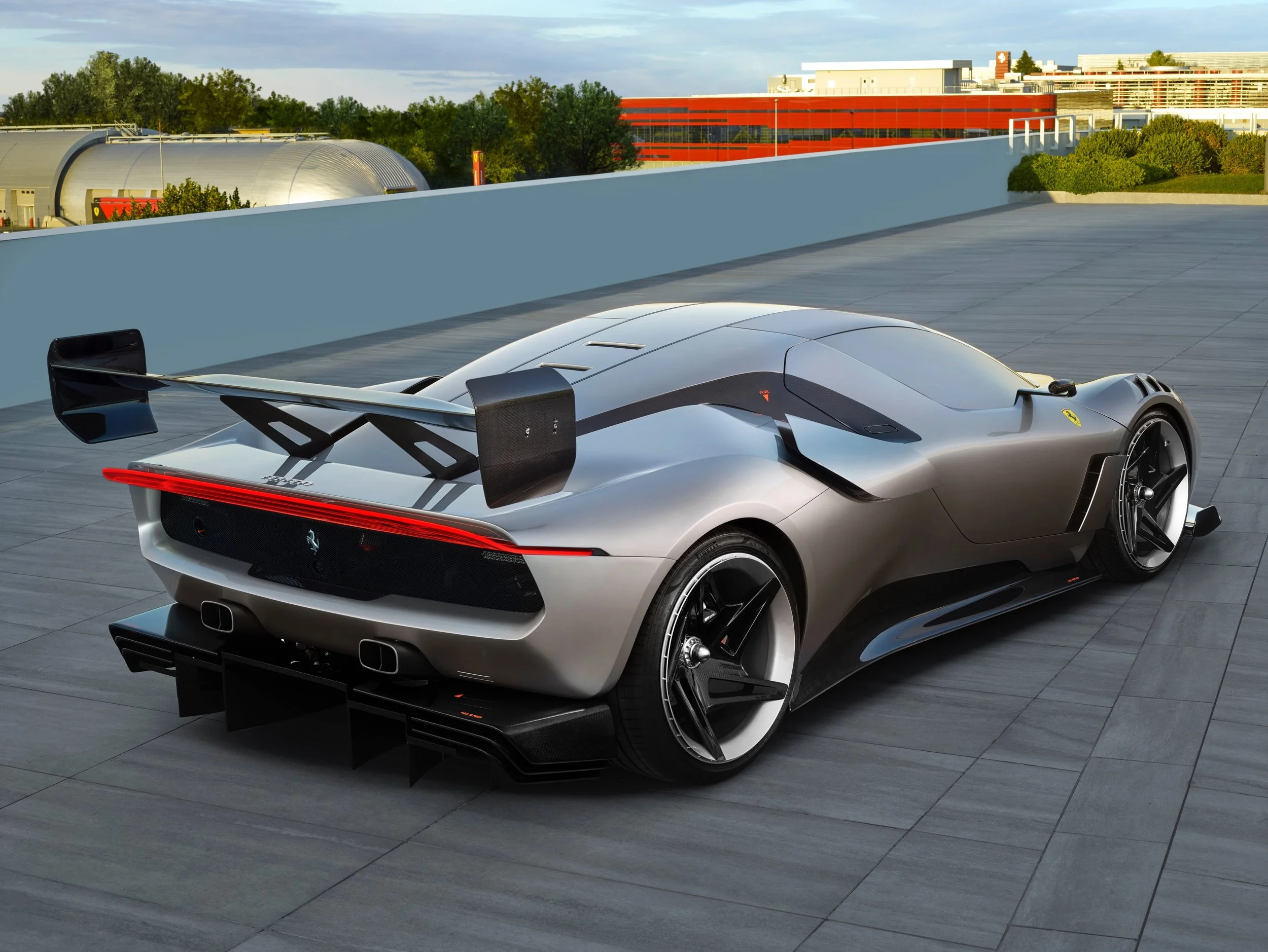 Ferrari_KC23_Dynamic_02.jpg
