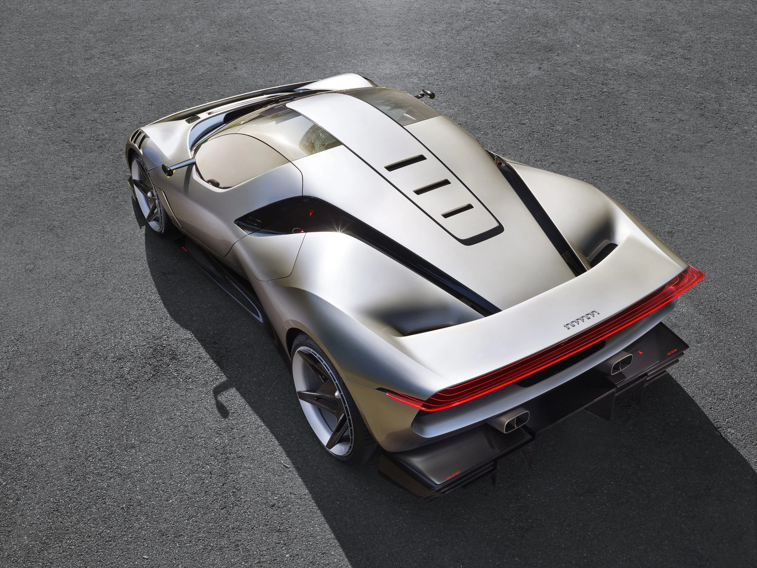 Ferrari_KC23_Static_01_Hero.jpg