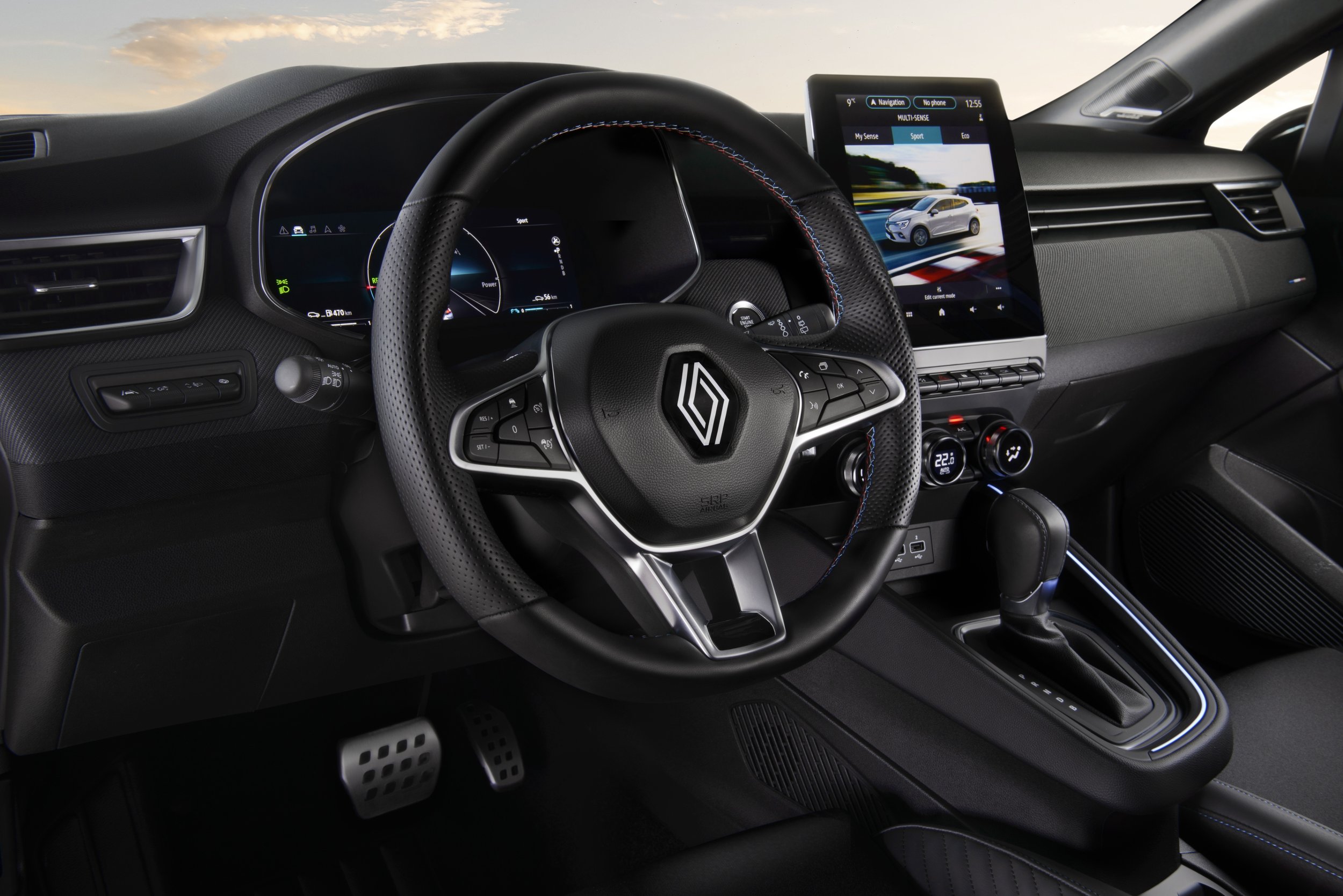 20880-NewClioETechfullhybridinteriordetails.jpg