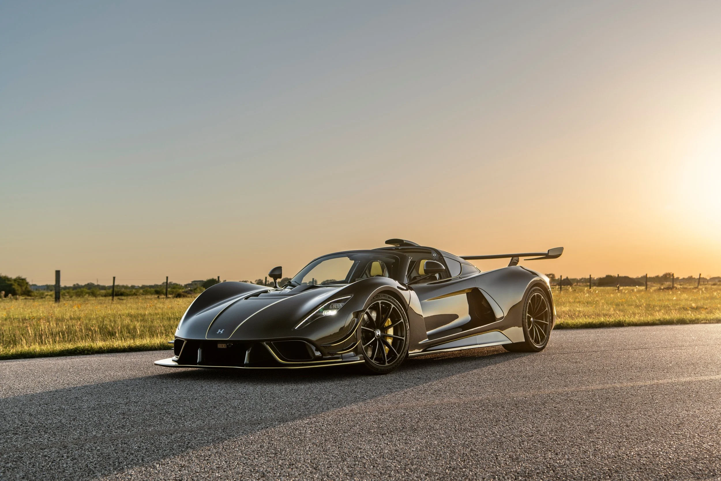Hennessey Venom F5 Revolution Roadster Revealed