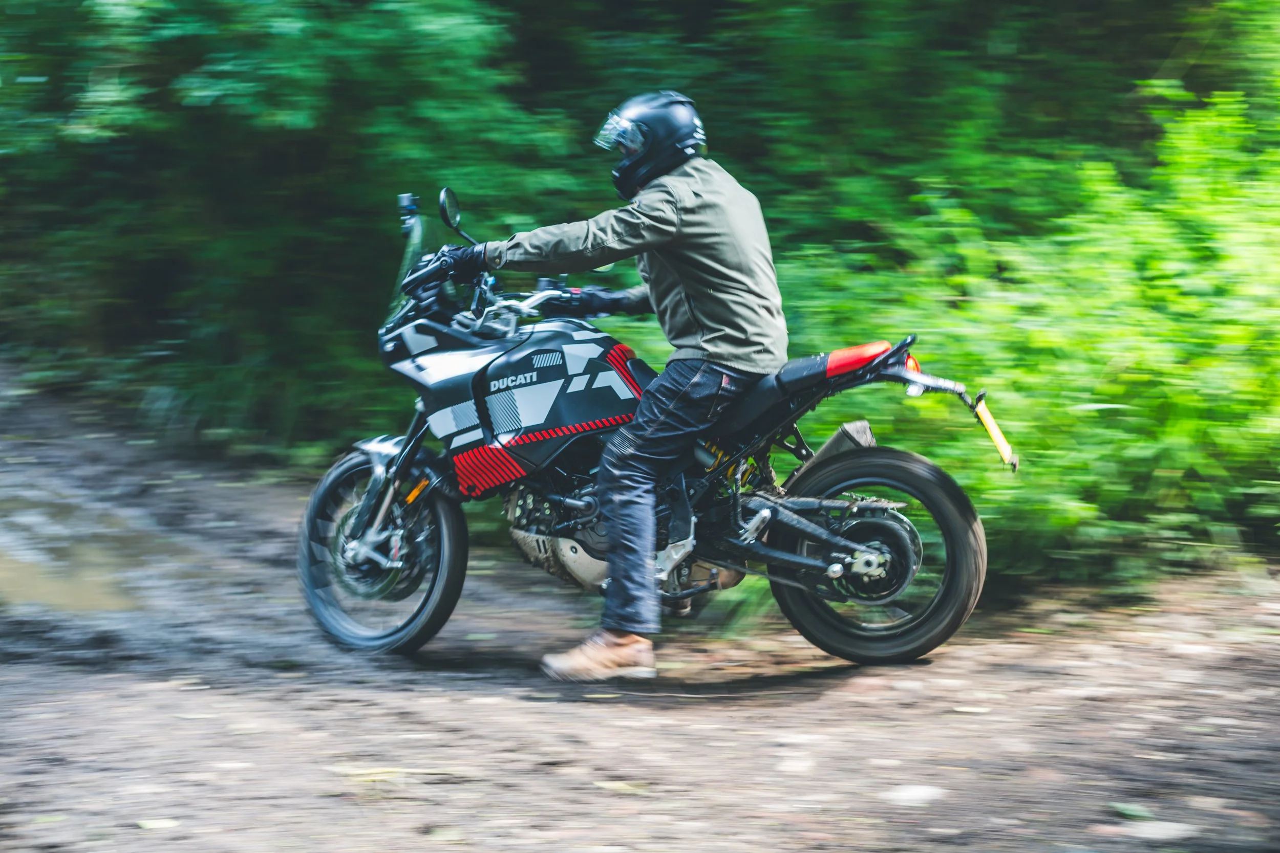 Ducati Desert X-03.jpg