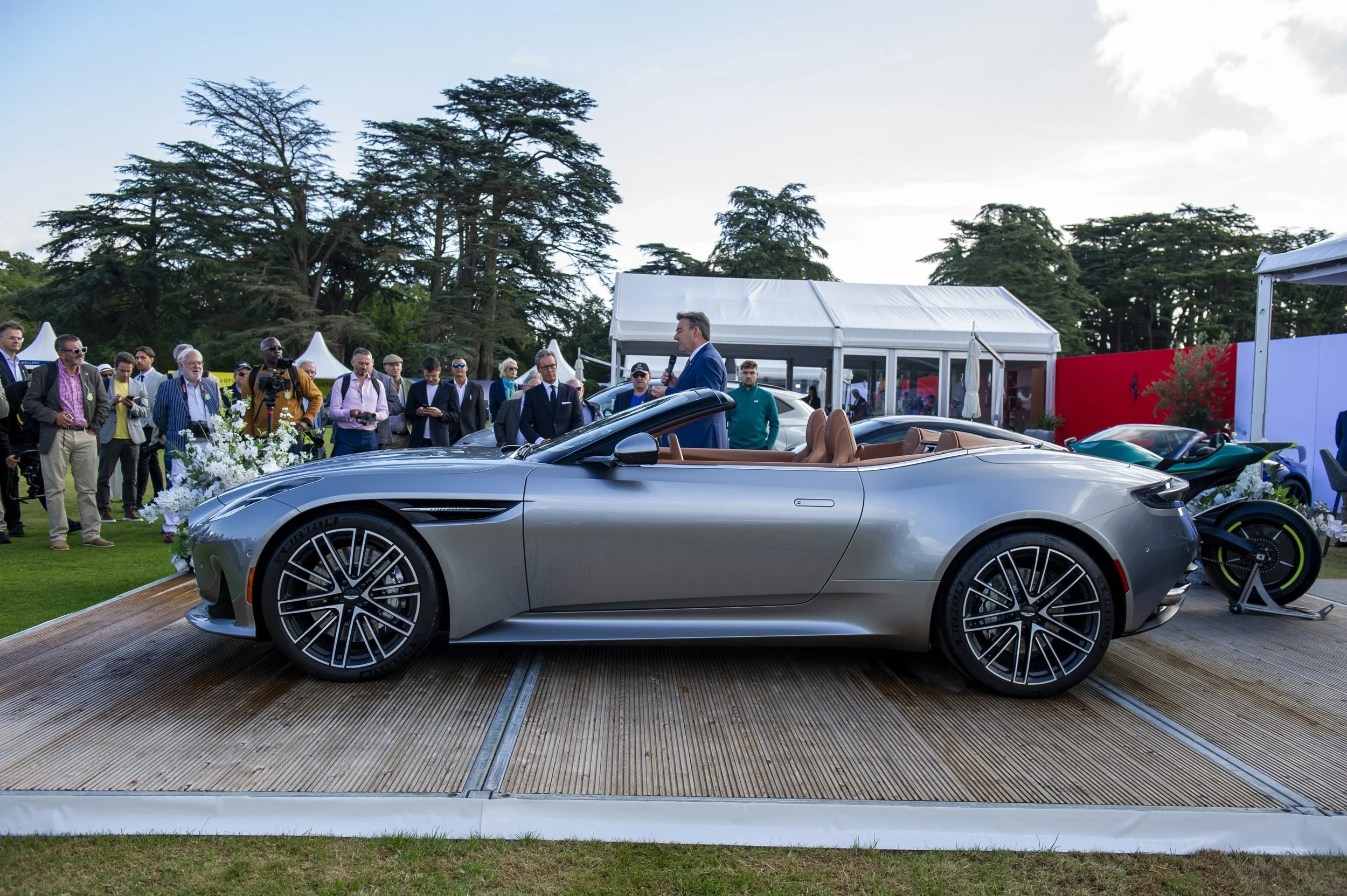 Aston Martin DB12 Volante Makes European Debut at Salon Privé