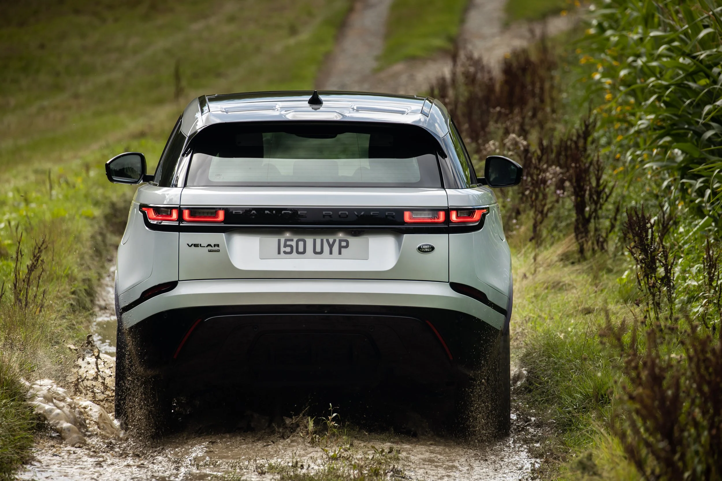 Range Rover Velar P400e - You Gotta Have Style