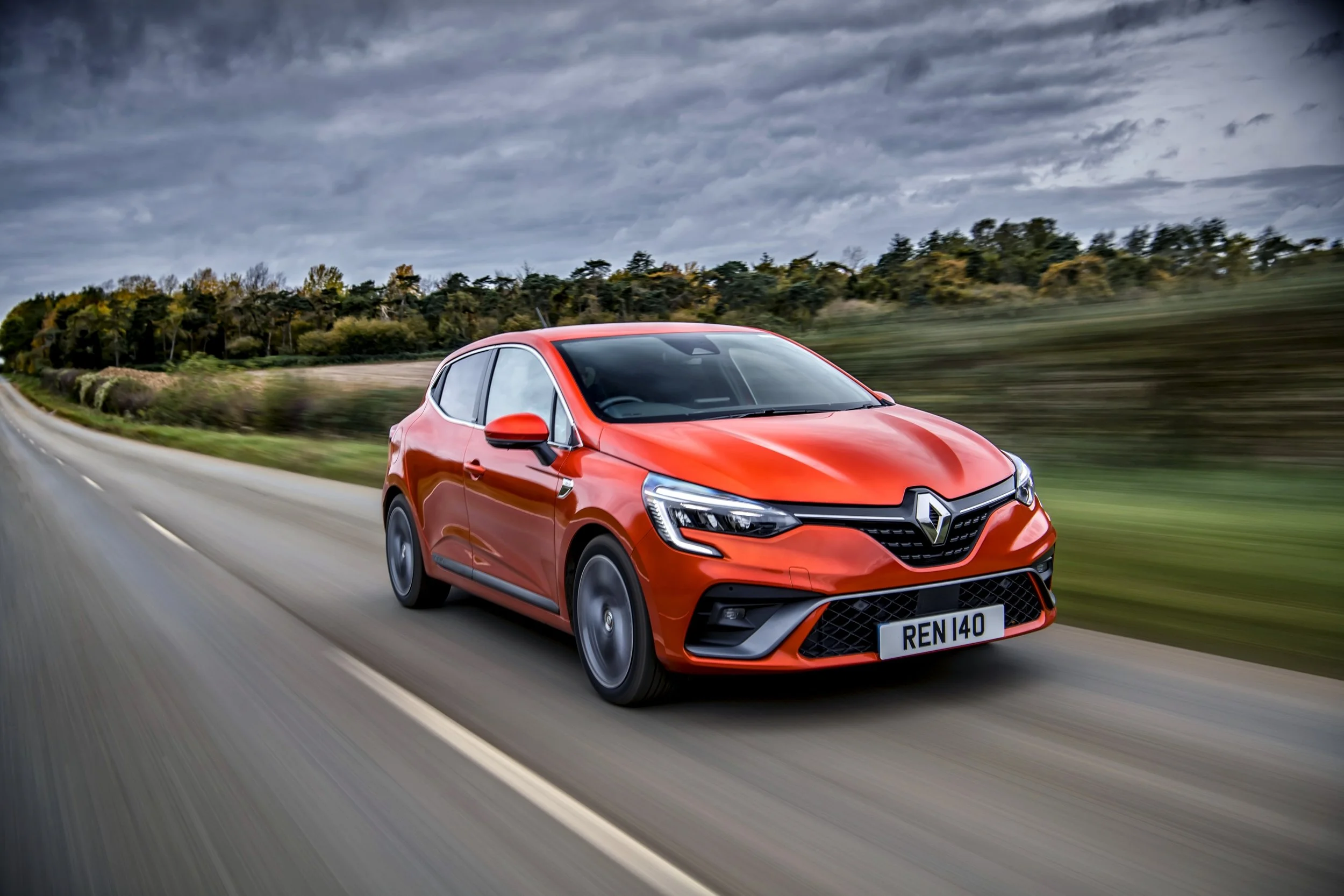 Renault Clio E-Tech - Hi-Tech VaVa Voom