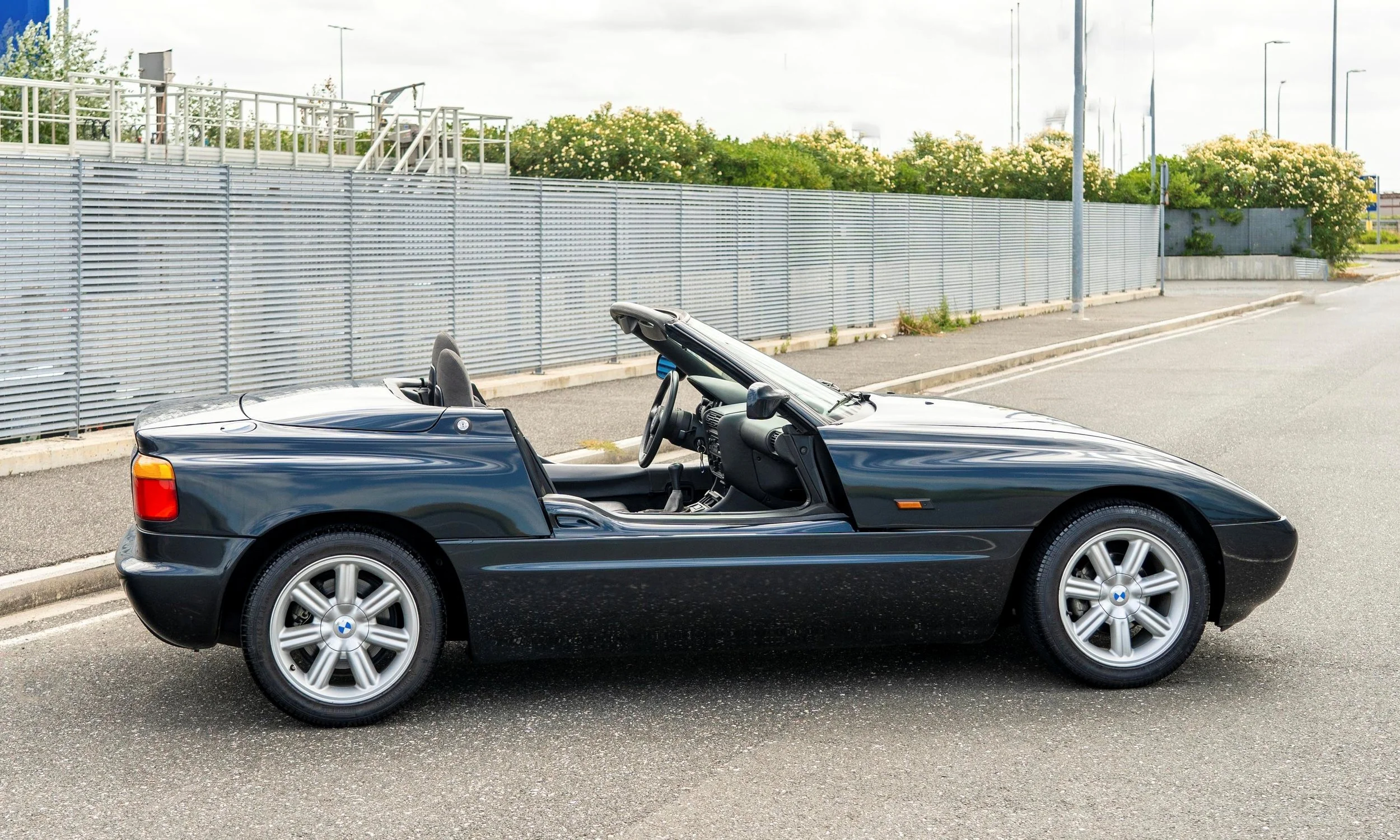 1991Z1Profile.jpg