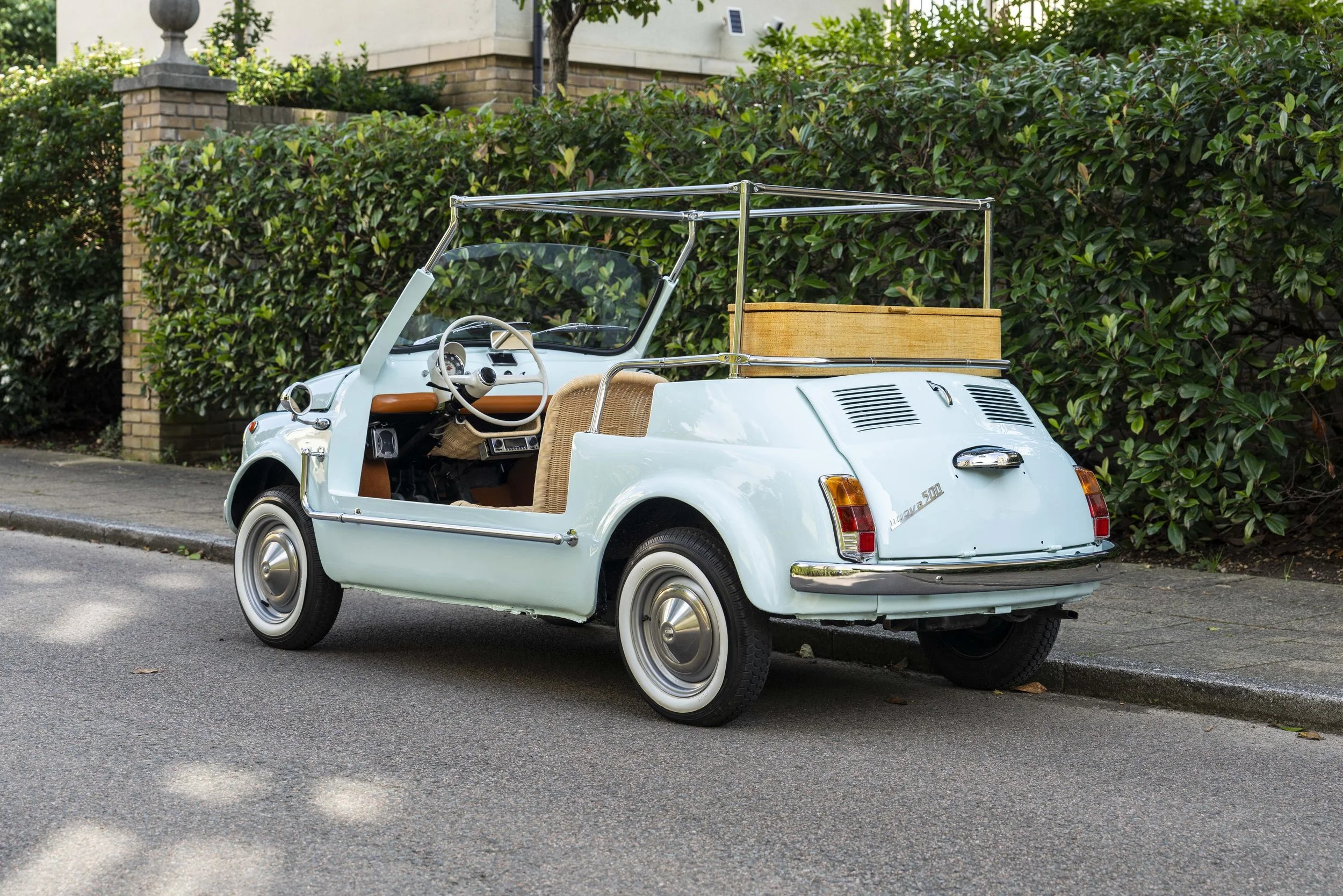 LandoNorris1972Fiat500JollyRearThreeQuarters.jpg