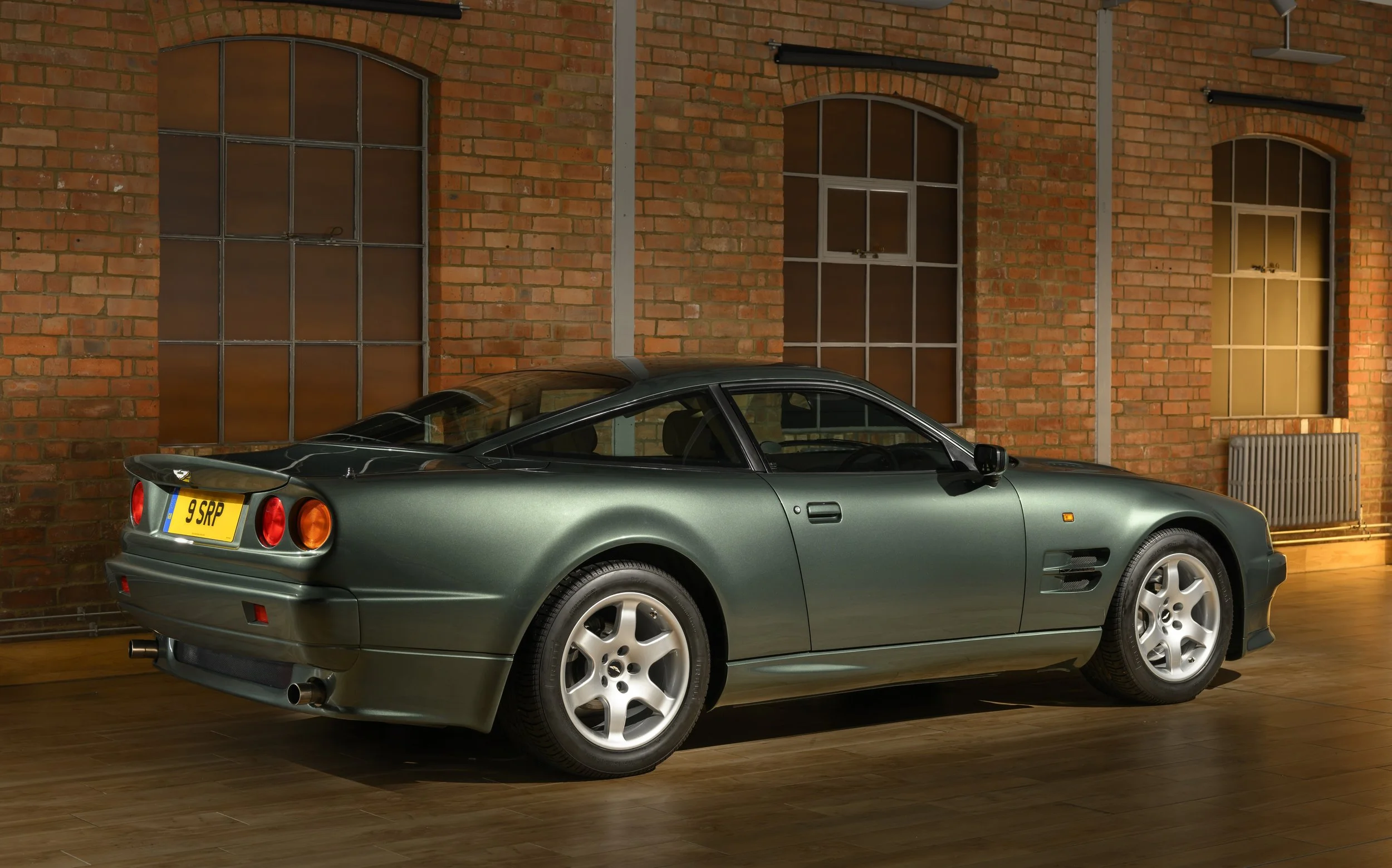 AstonMartinV8VantageV550-6.JPG