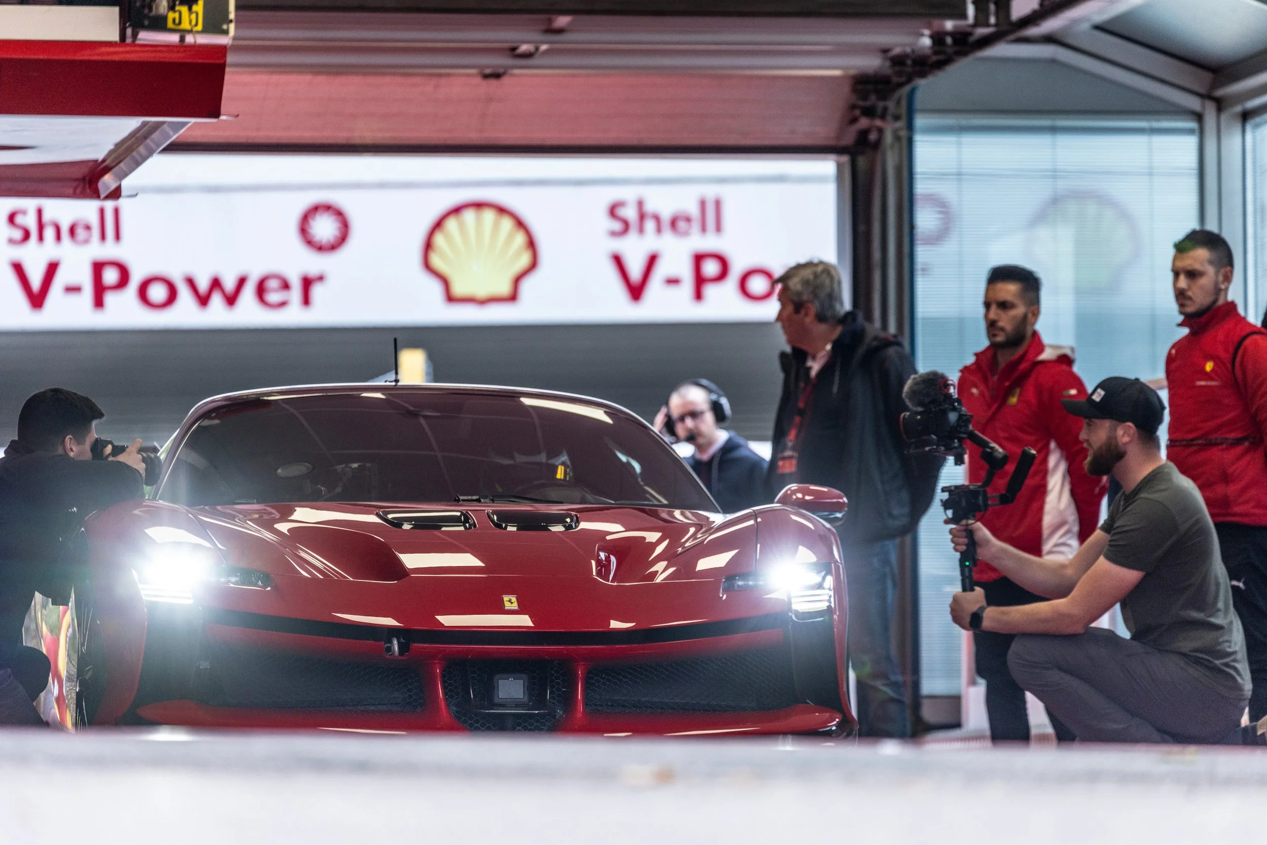 Ferrari SF90 XX Stradale Sets Lap Record at Fiorano
