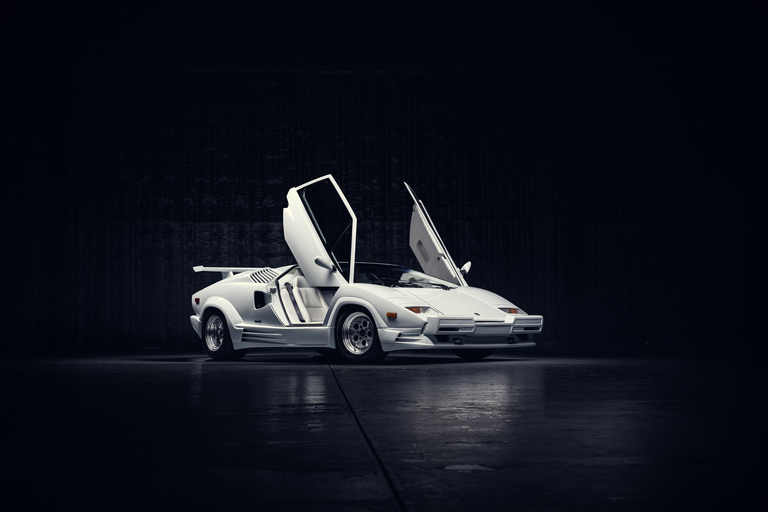 Record $1.655M for Wolf of Wall Street&nbsp;Countach at New York Sotheby’s Auction