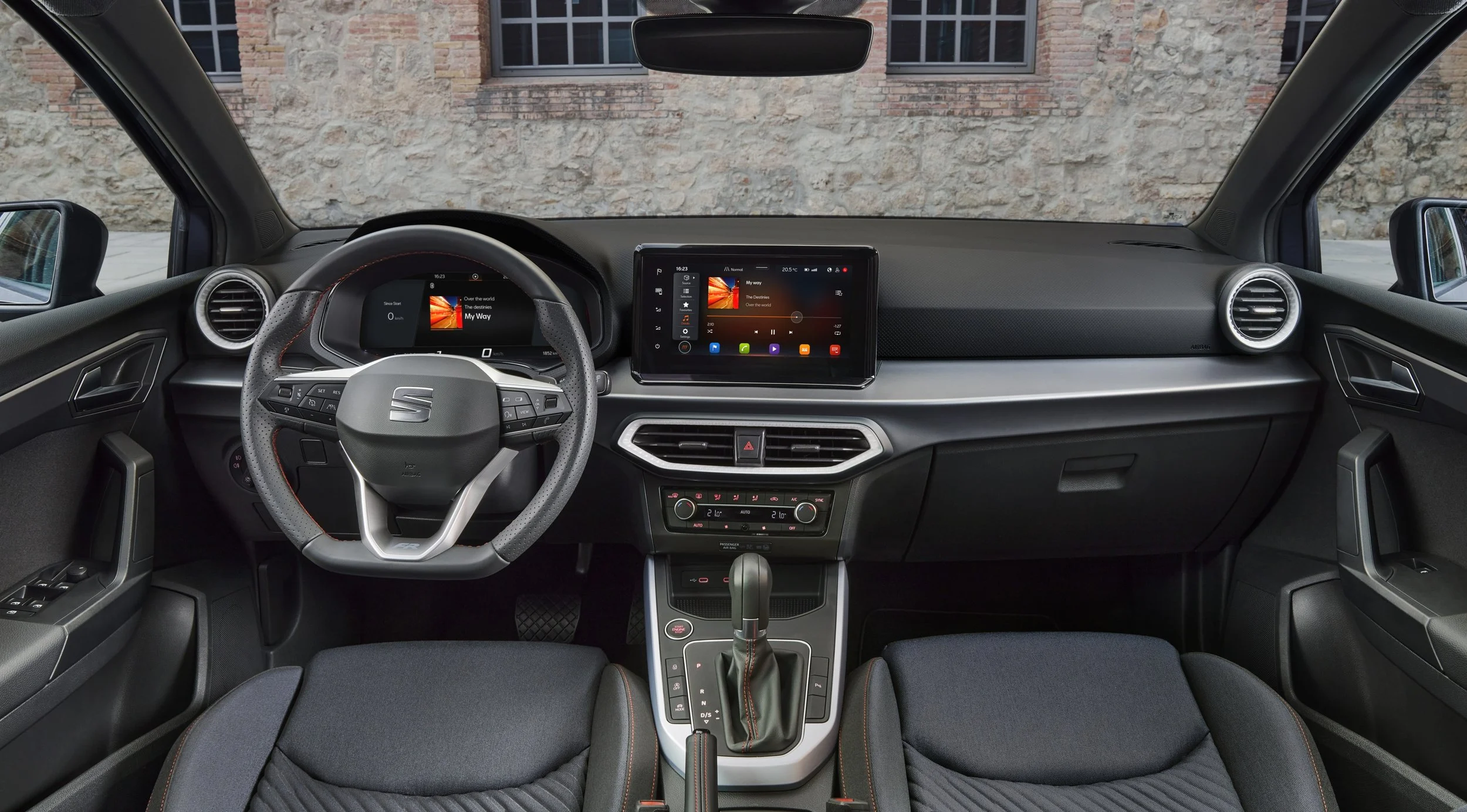 Interior_04.jpg