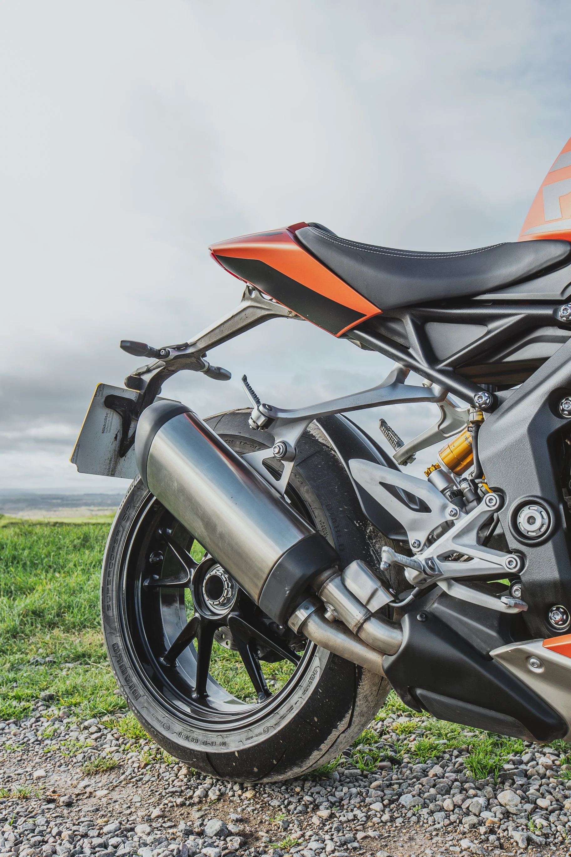 Triumph RS TRIPLE-54.jpg
