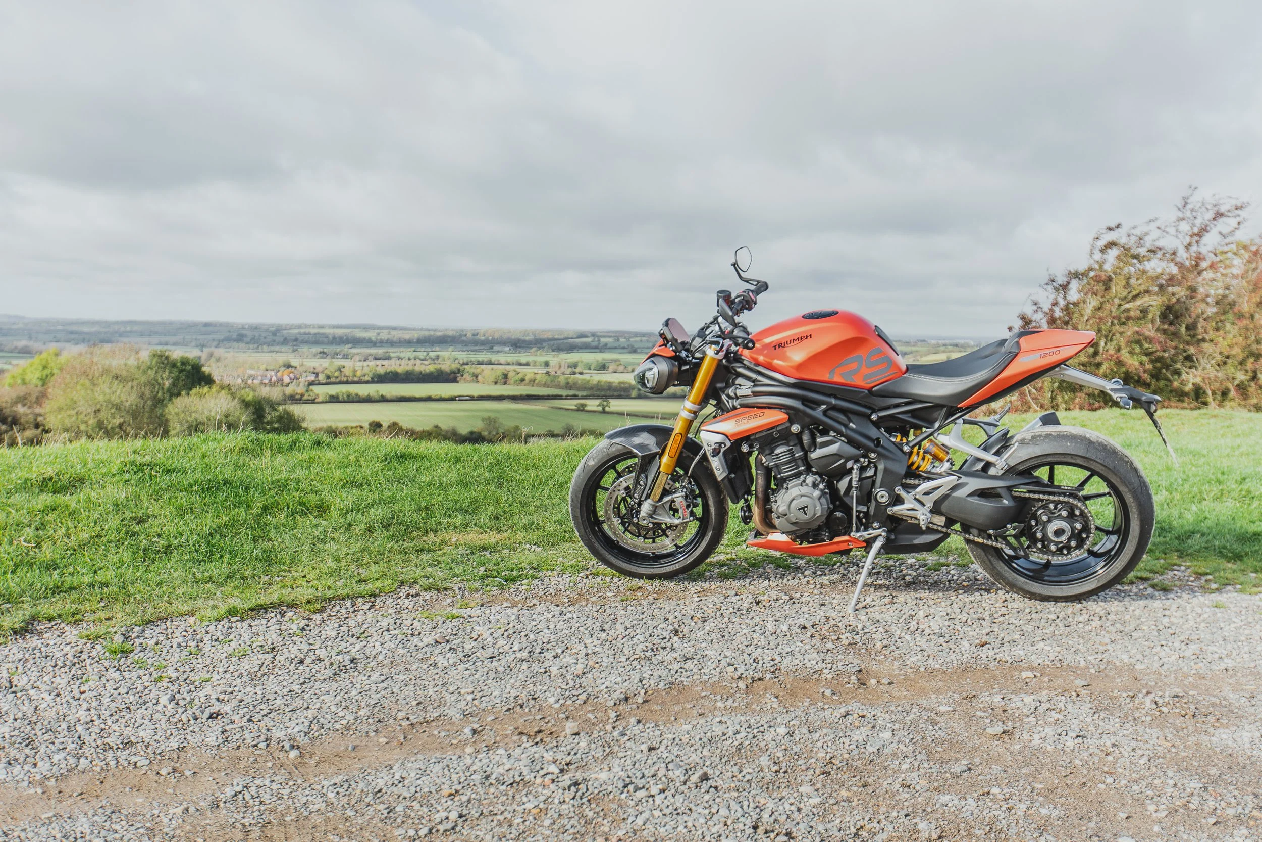 Triumph RS TRIPLE-23.jpg