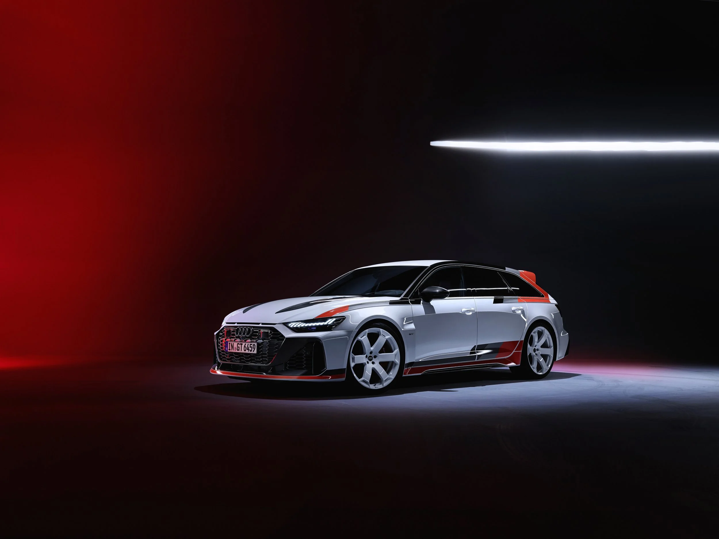 Introducing the new Audi RS 6 Avant GT