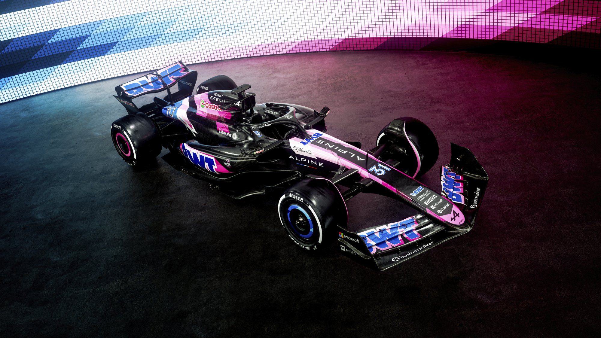 More carbon fibre on display as Alpine showcase 2024 livery