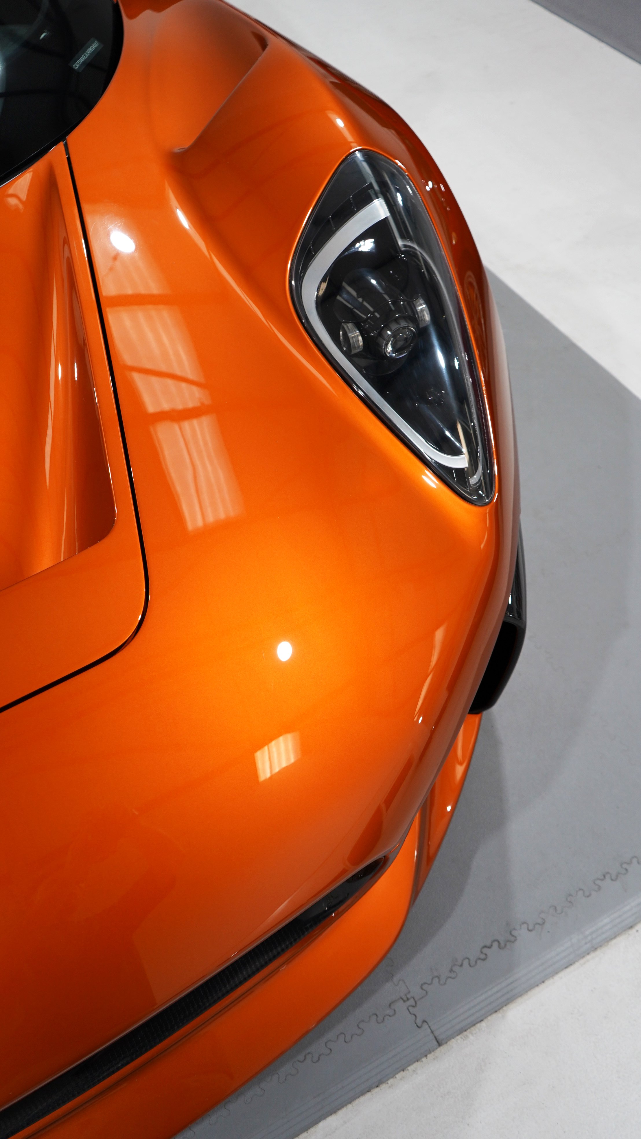 Jaguar C-X75 front 2.jpg