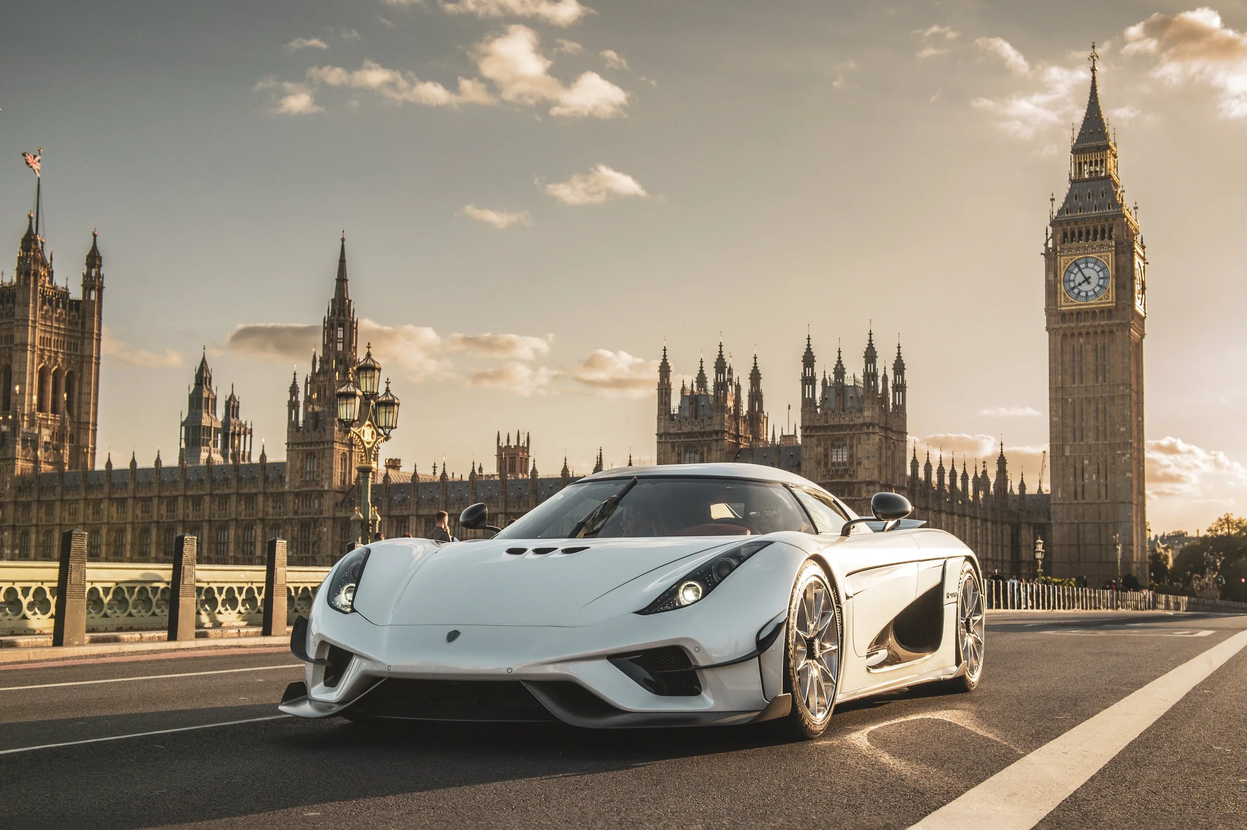 koenigsegg-london-regera-white-1.jpg