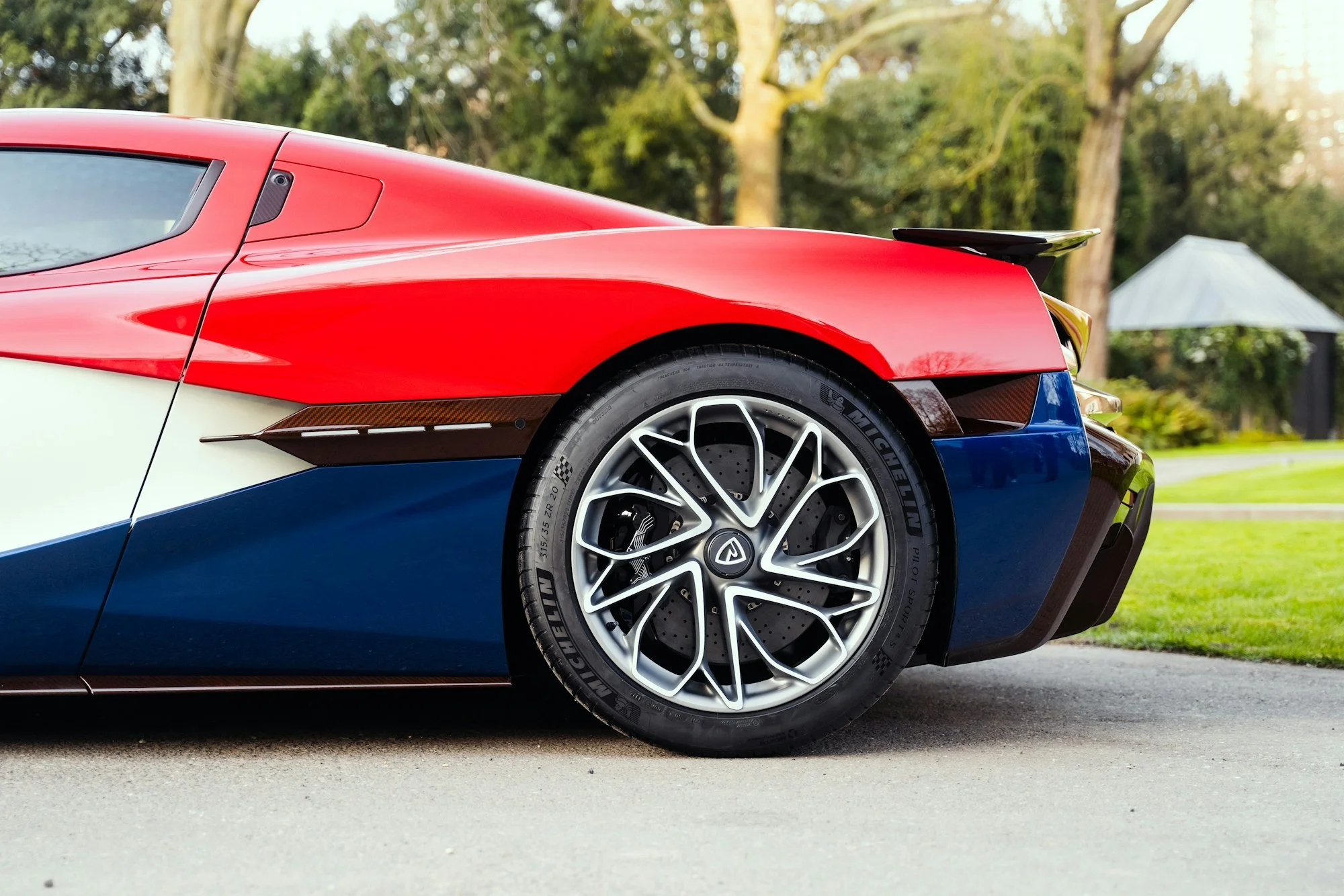 the-first-dutch-registered-rimac-nevera-4.jpg