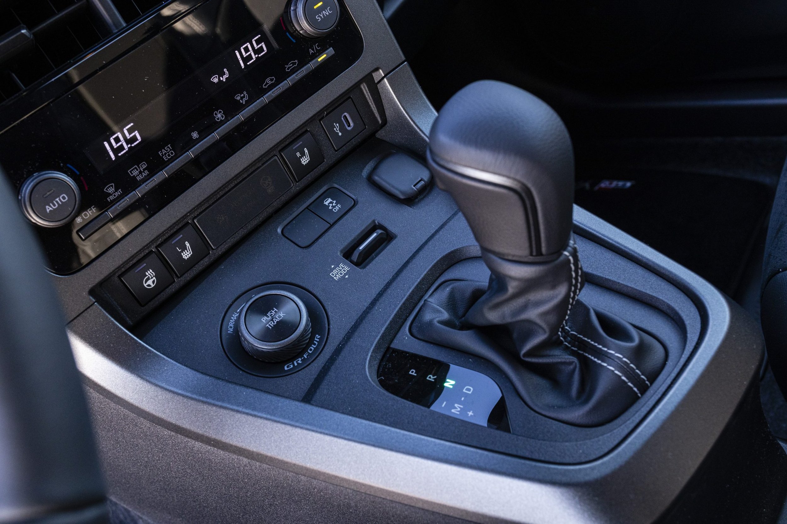 gryaris2024-6051-scaled.jpg