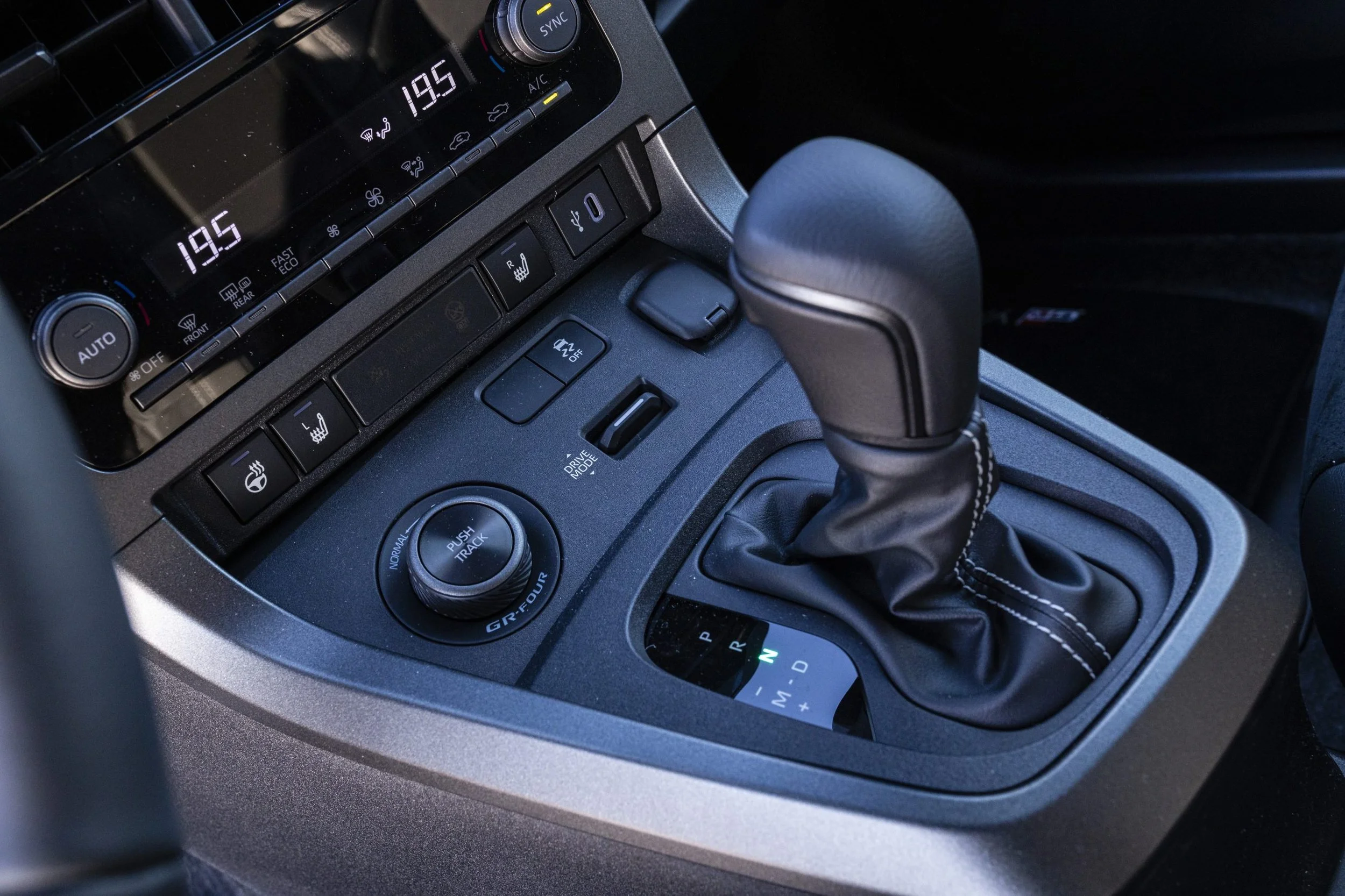 gryaris2024-6051-scaled.jpg