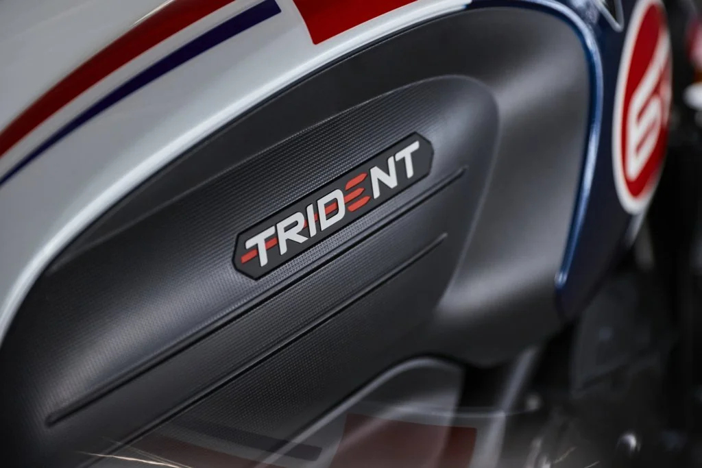OE_Trident_TT_MY24_CW4I3013_GE.jpg