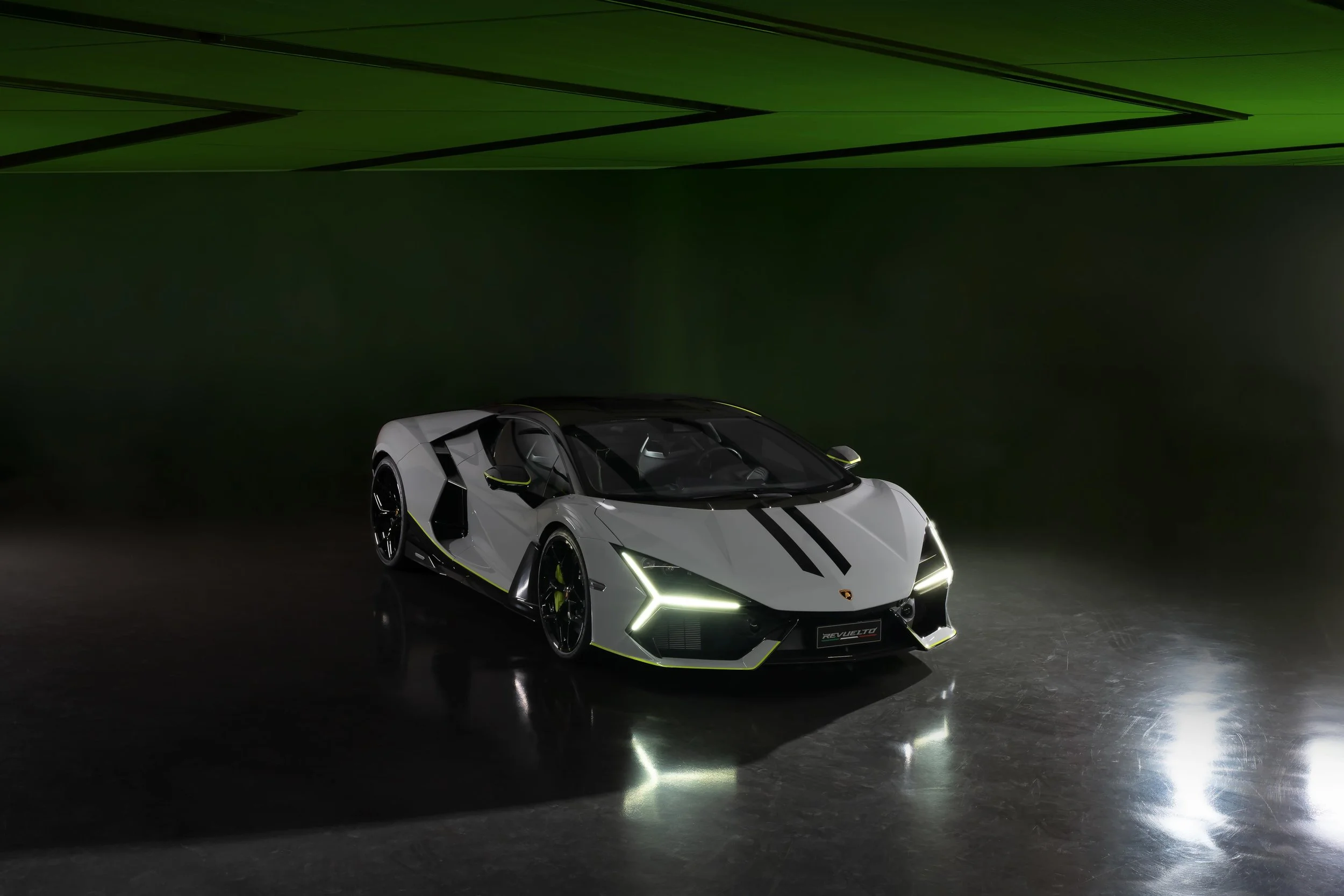 Lamborghini create customised Revuelto to celebrate Arena event