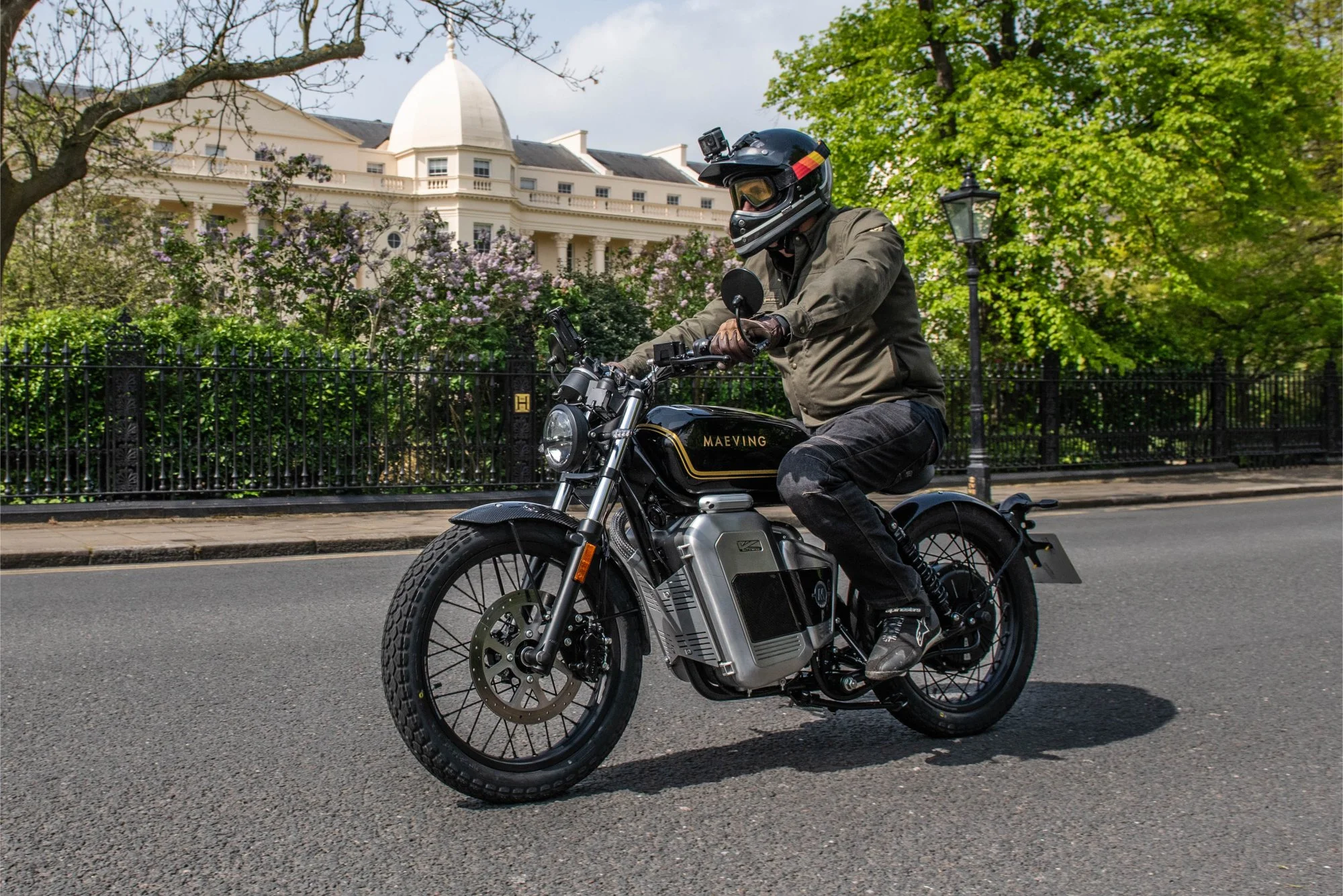 Maeving RM1S Review - The Stunning British EV motorcycle just got even better