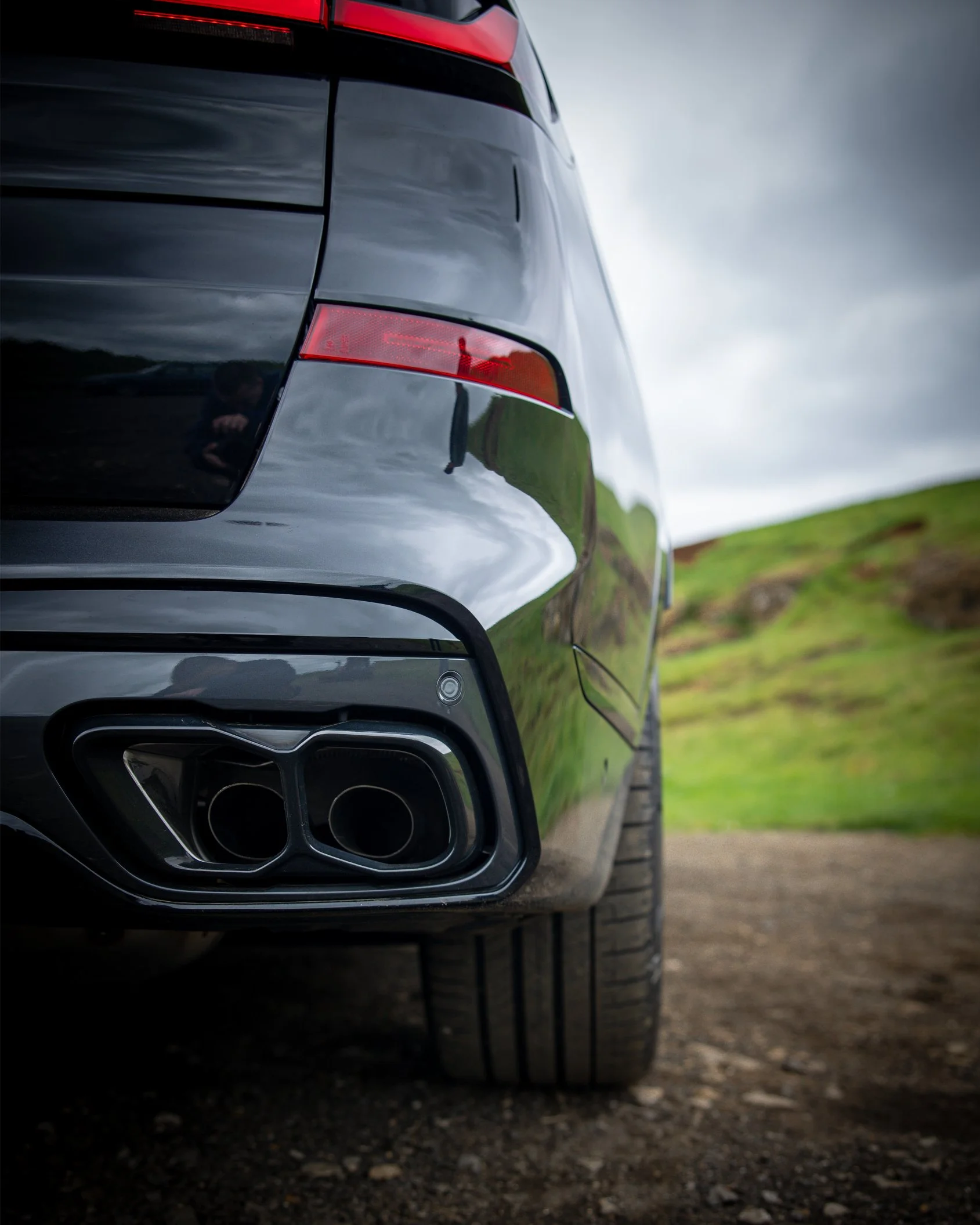 BMW X7M60-30.jpg