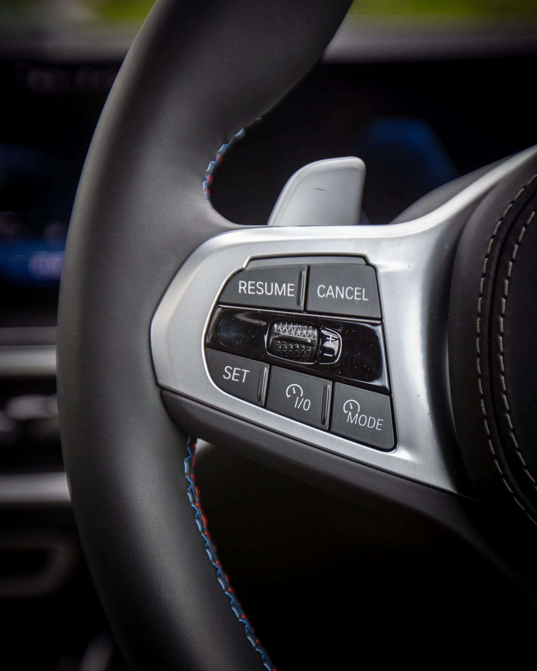 BMW X7M60-61.jpg