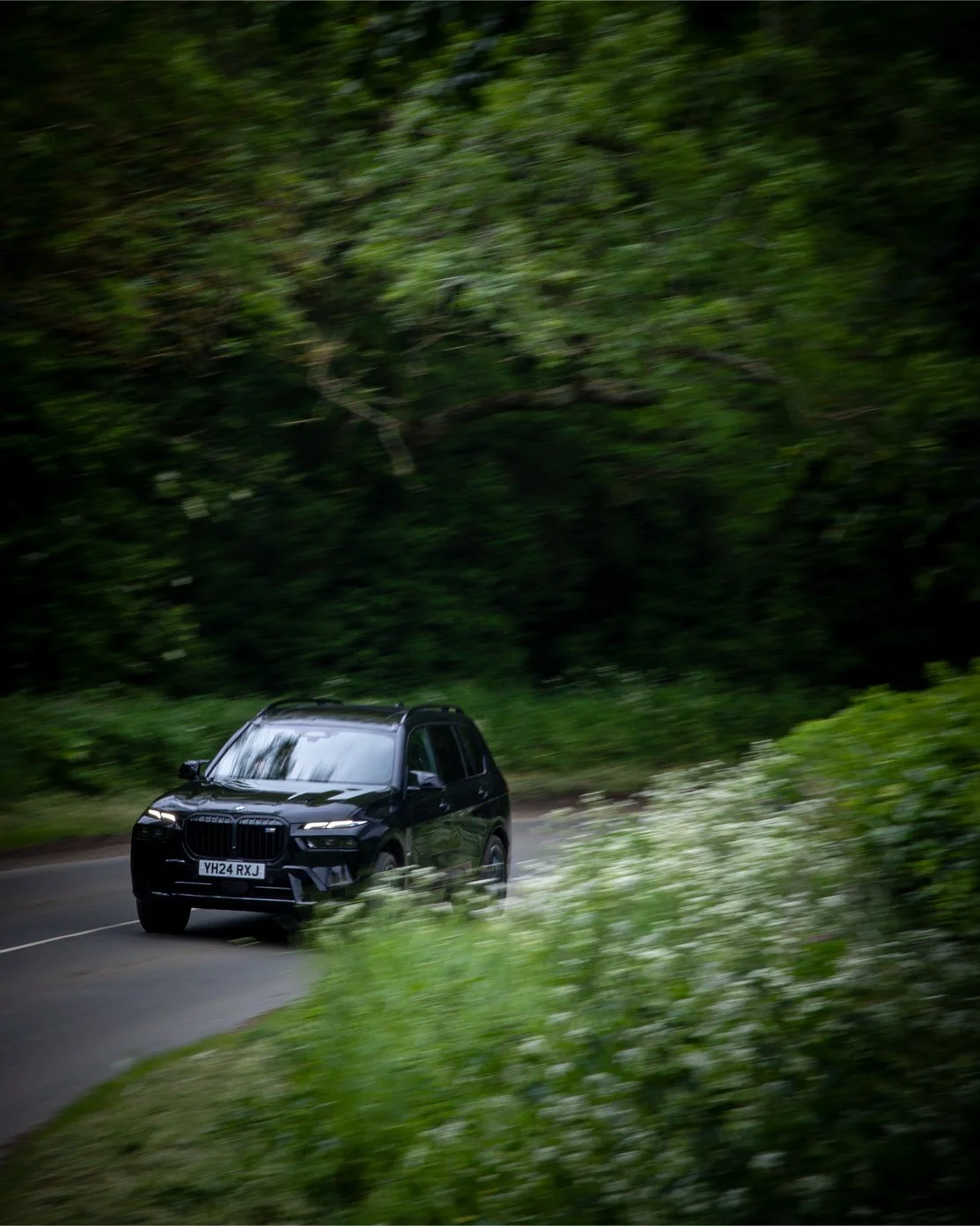 BMW X7M60-48.jpg