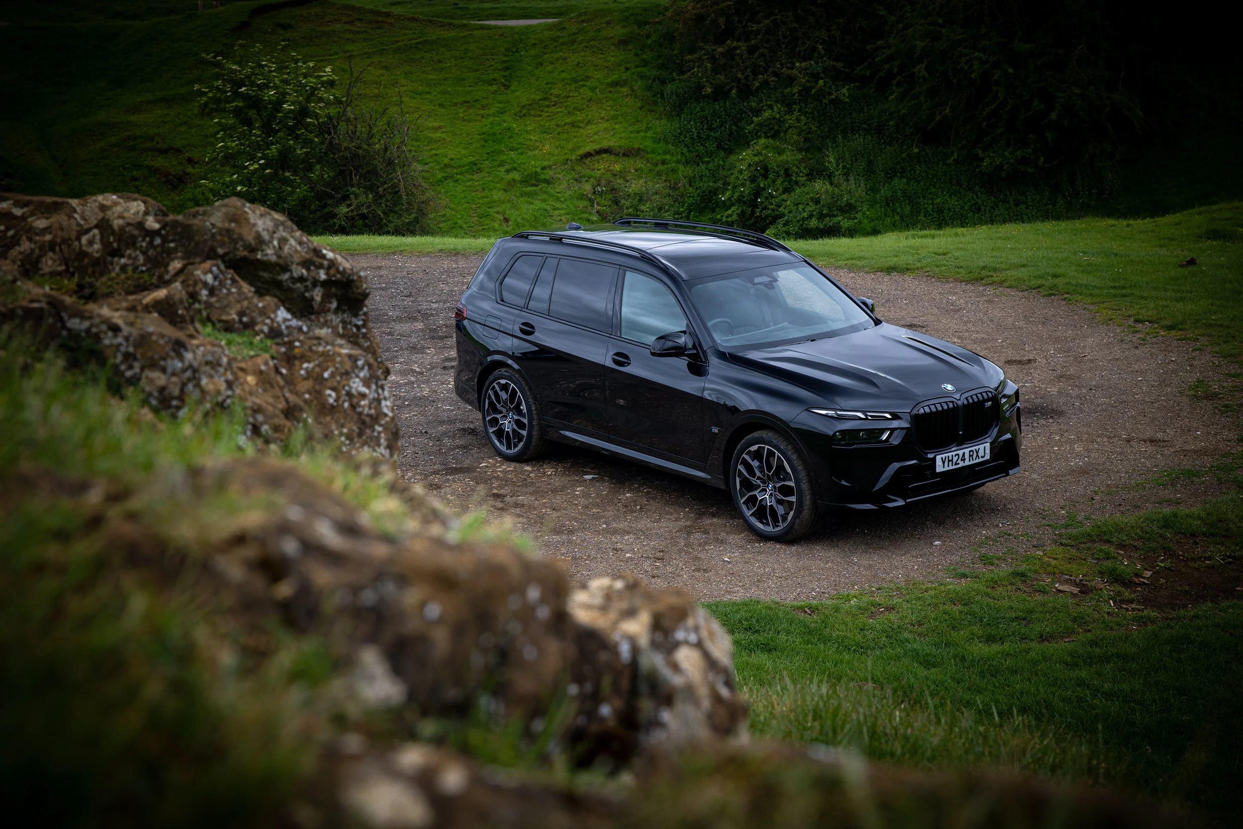 BMW X7 M60 - Still better than a Range Rover?
