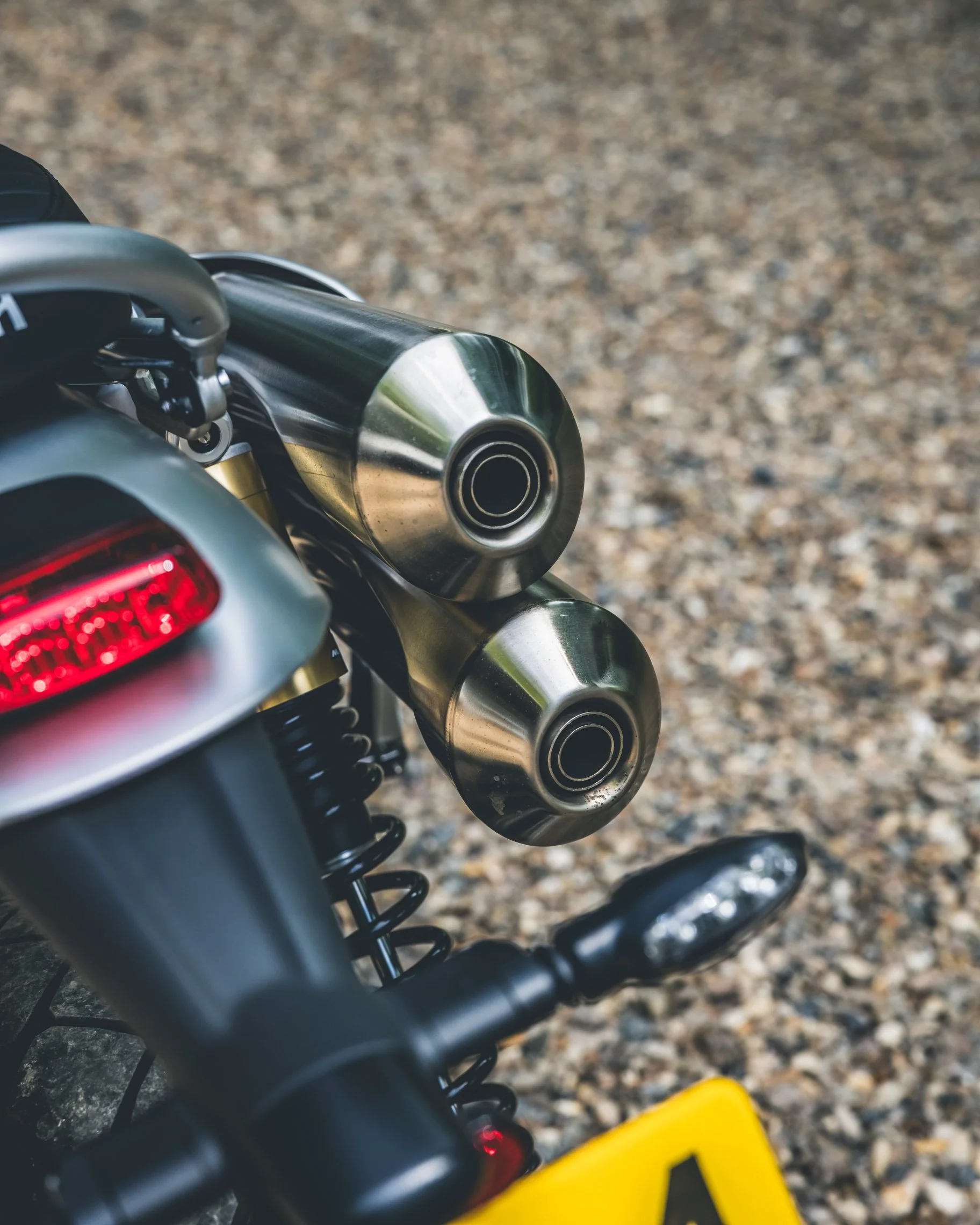 Triumph Scrambler XE00009.jpg
