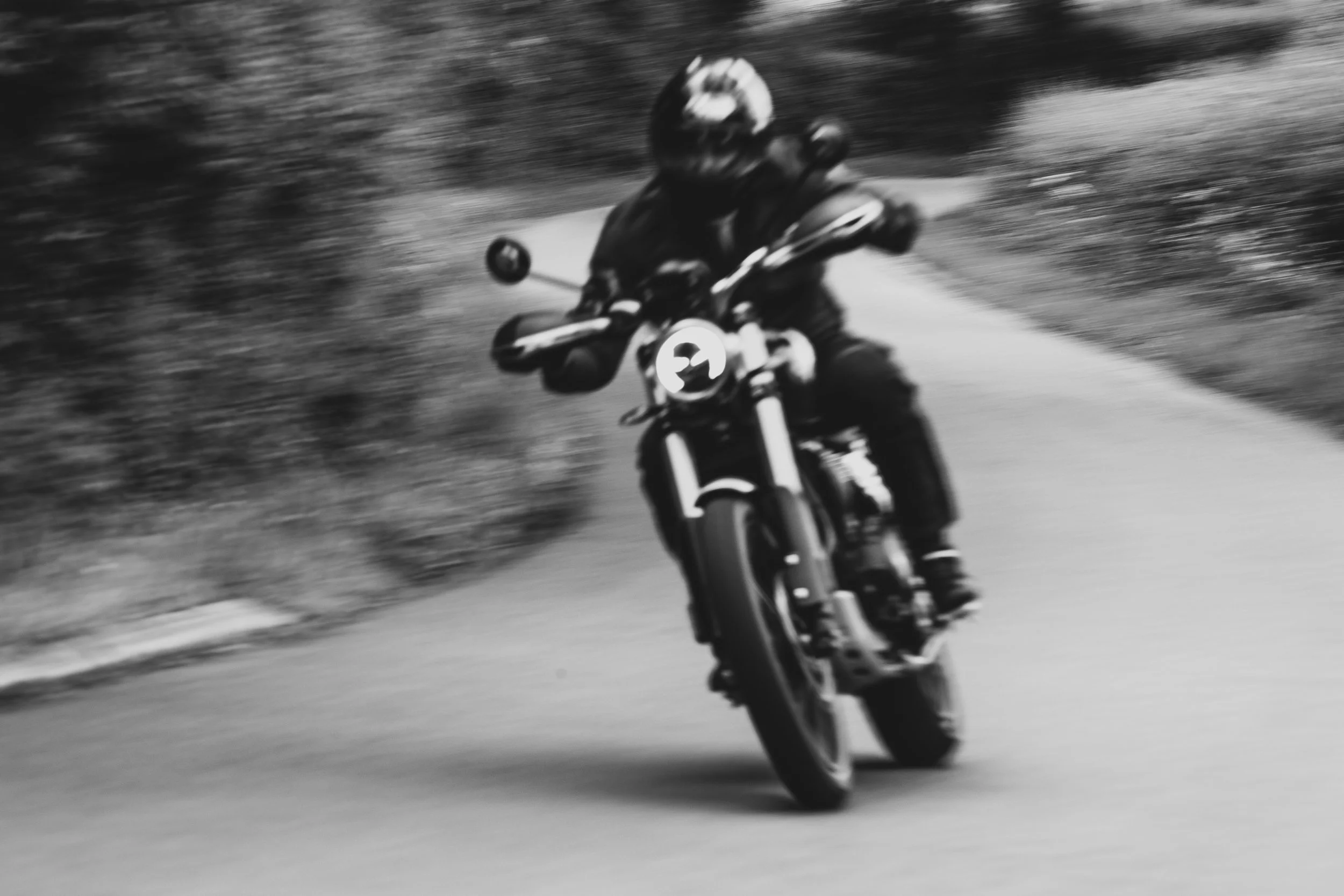Triumph Scrambler XE00051.jpg