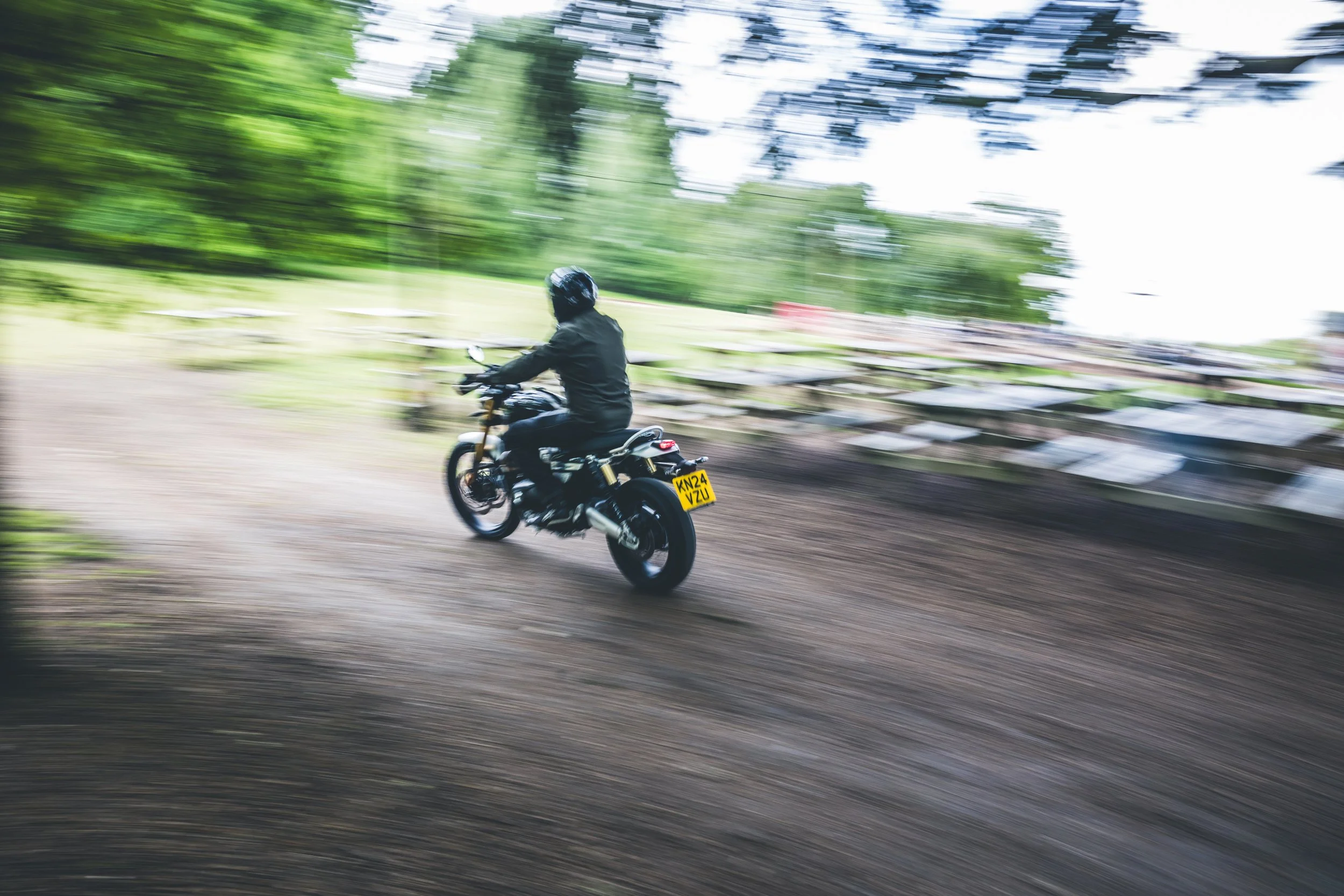 Triumph Scrambler XE00060.jpg