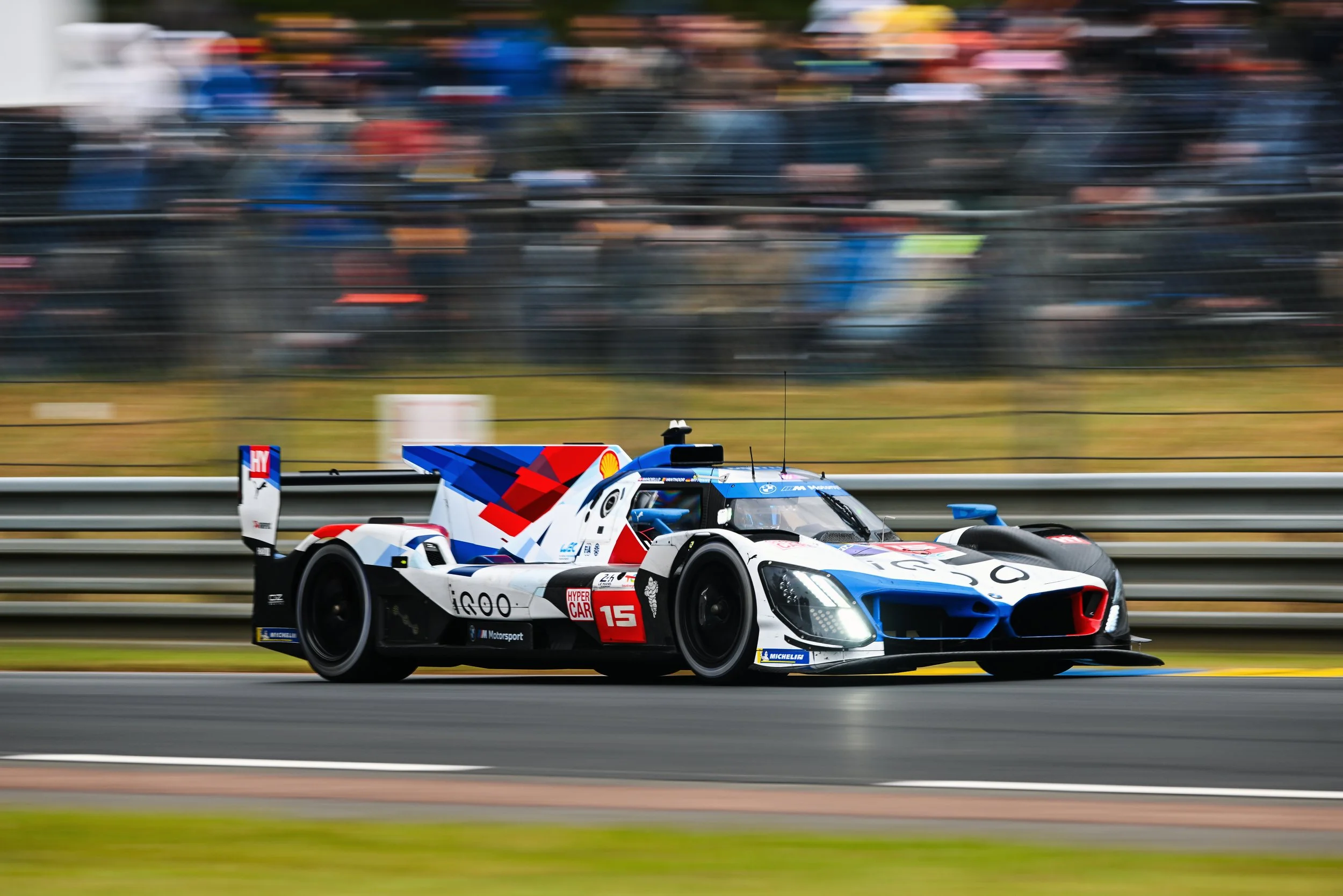 P90556364_highRes_le-mans-fra-7-16-jun.jpg