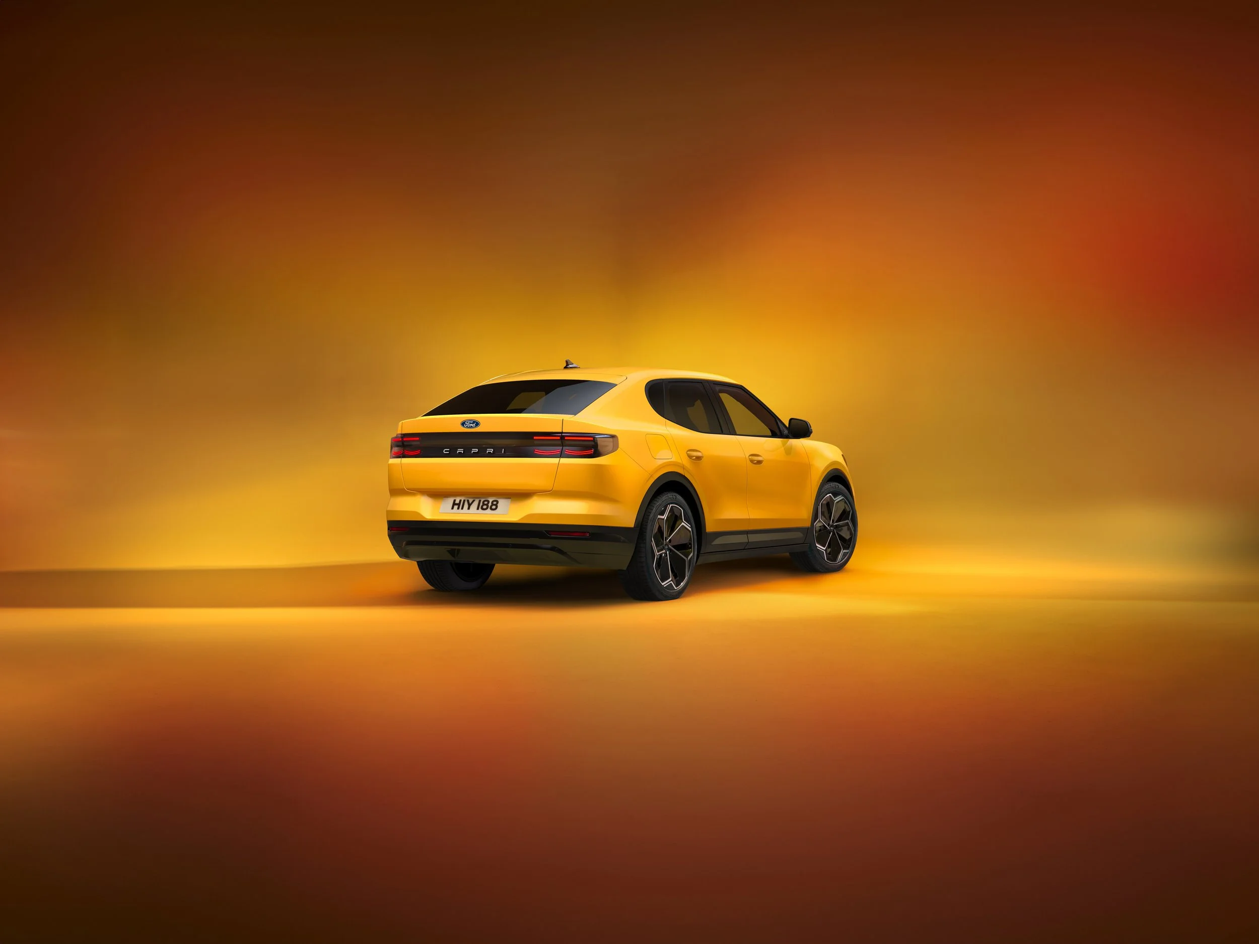 2024Ford_ElectricCapri_39.jpg