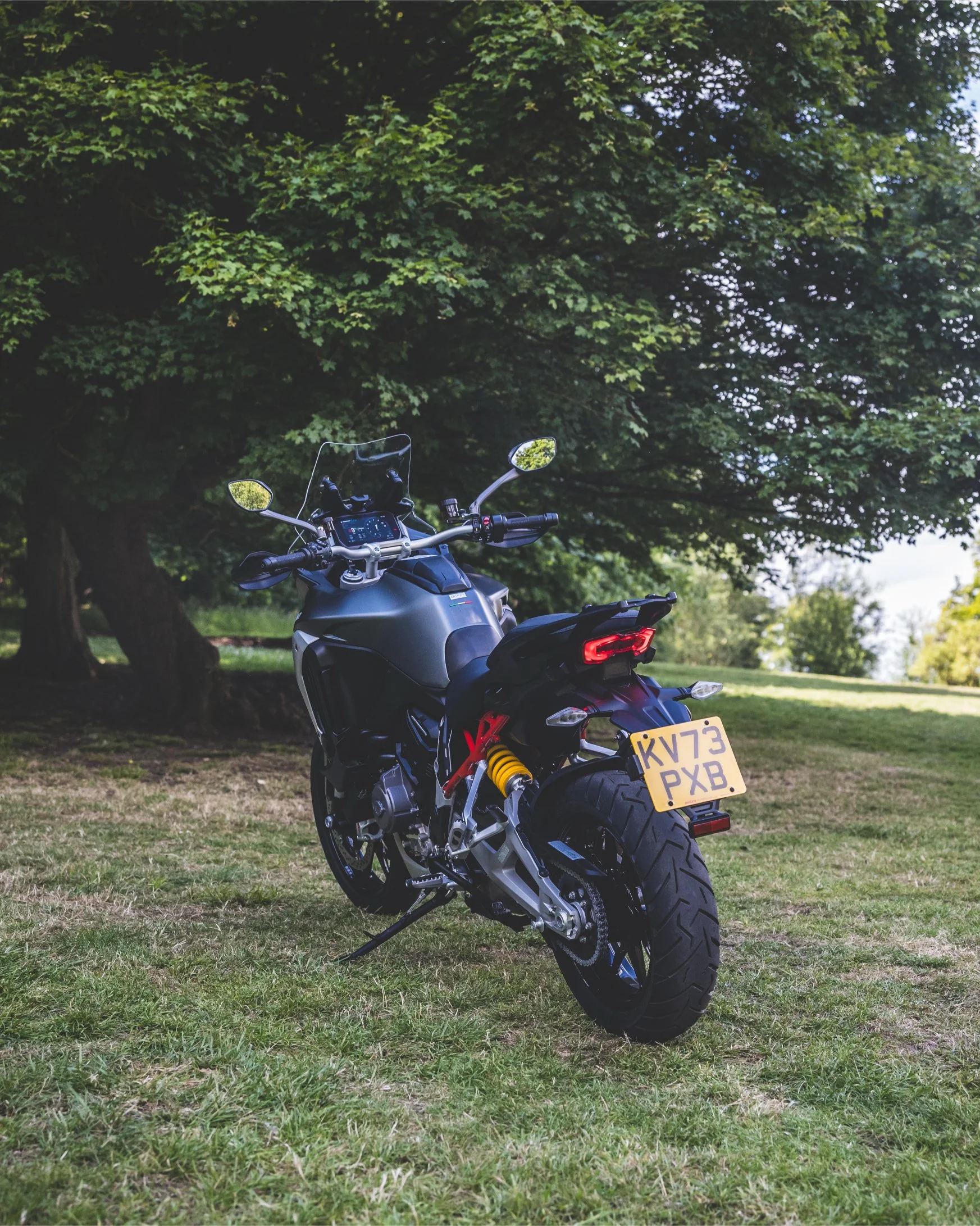 DUCATI V4S-18.jpg