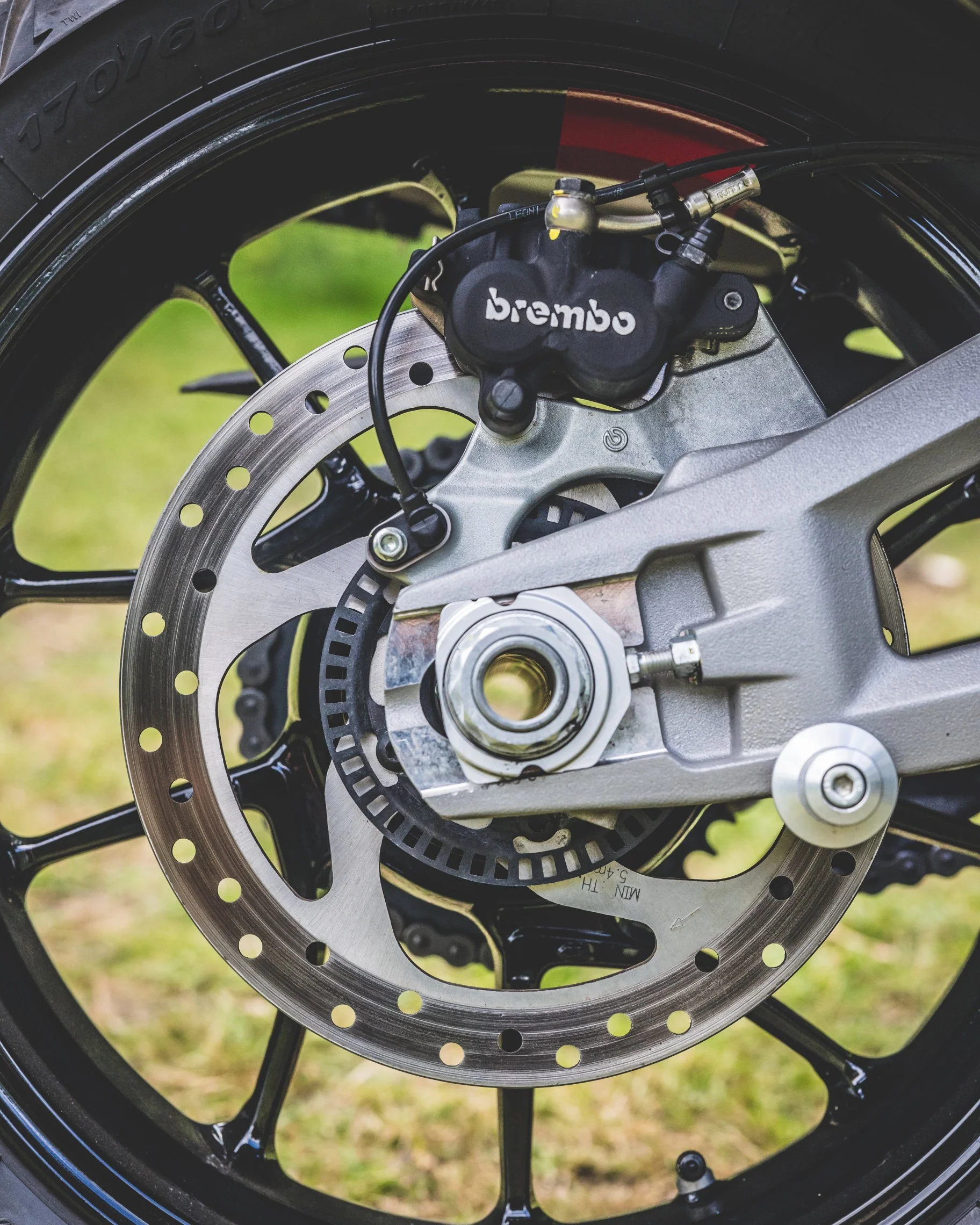 DUCATI V4S-54.jpg