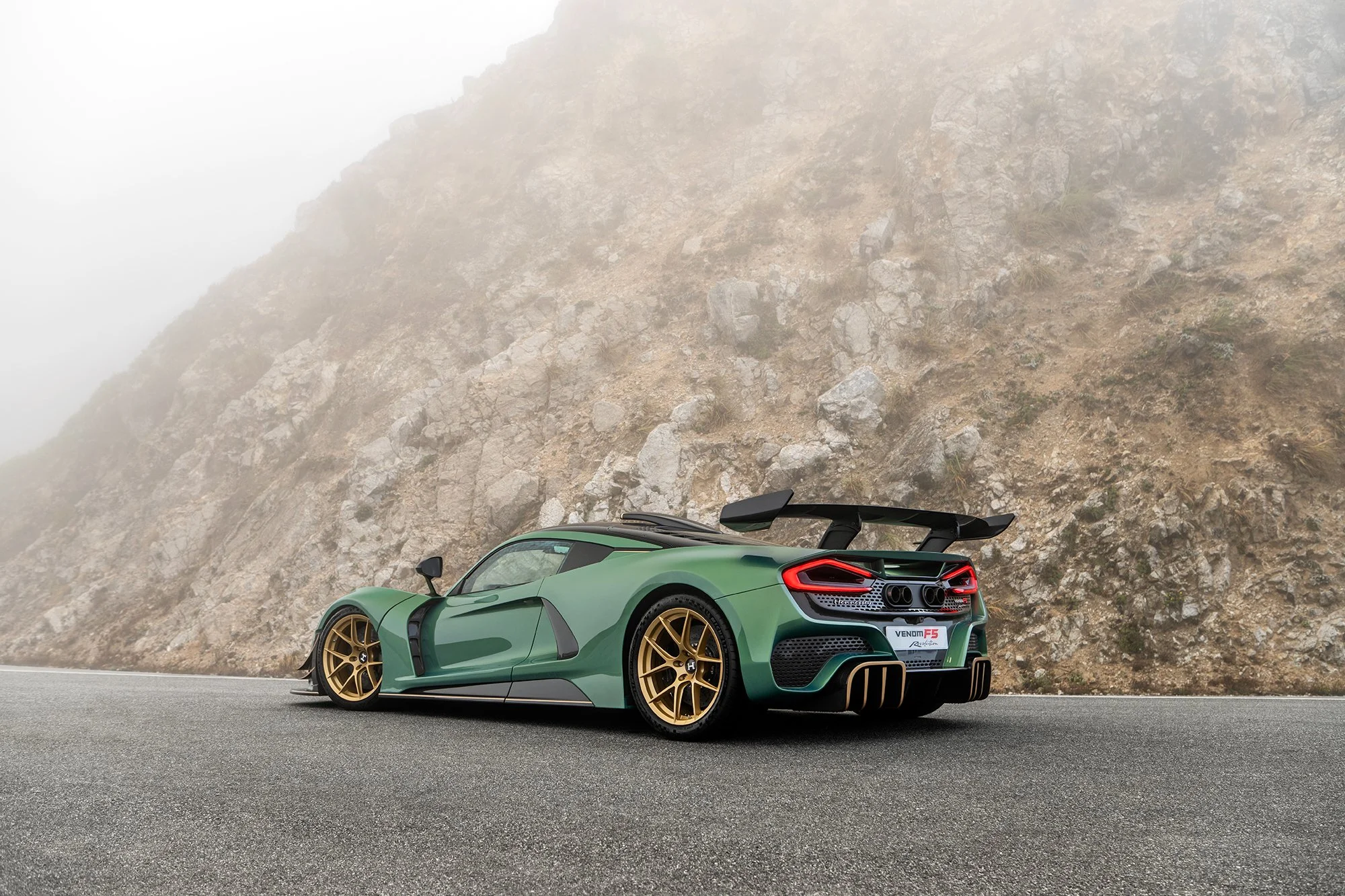 hennessey-venom-f5-stealth-series-02.jpg
