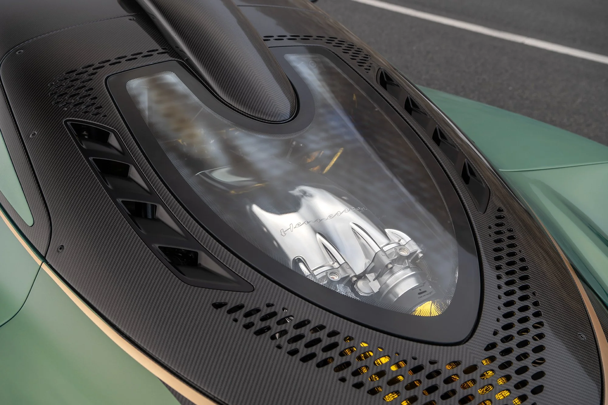 hennessey-venom-f5-stealth-series-06.jpg
