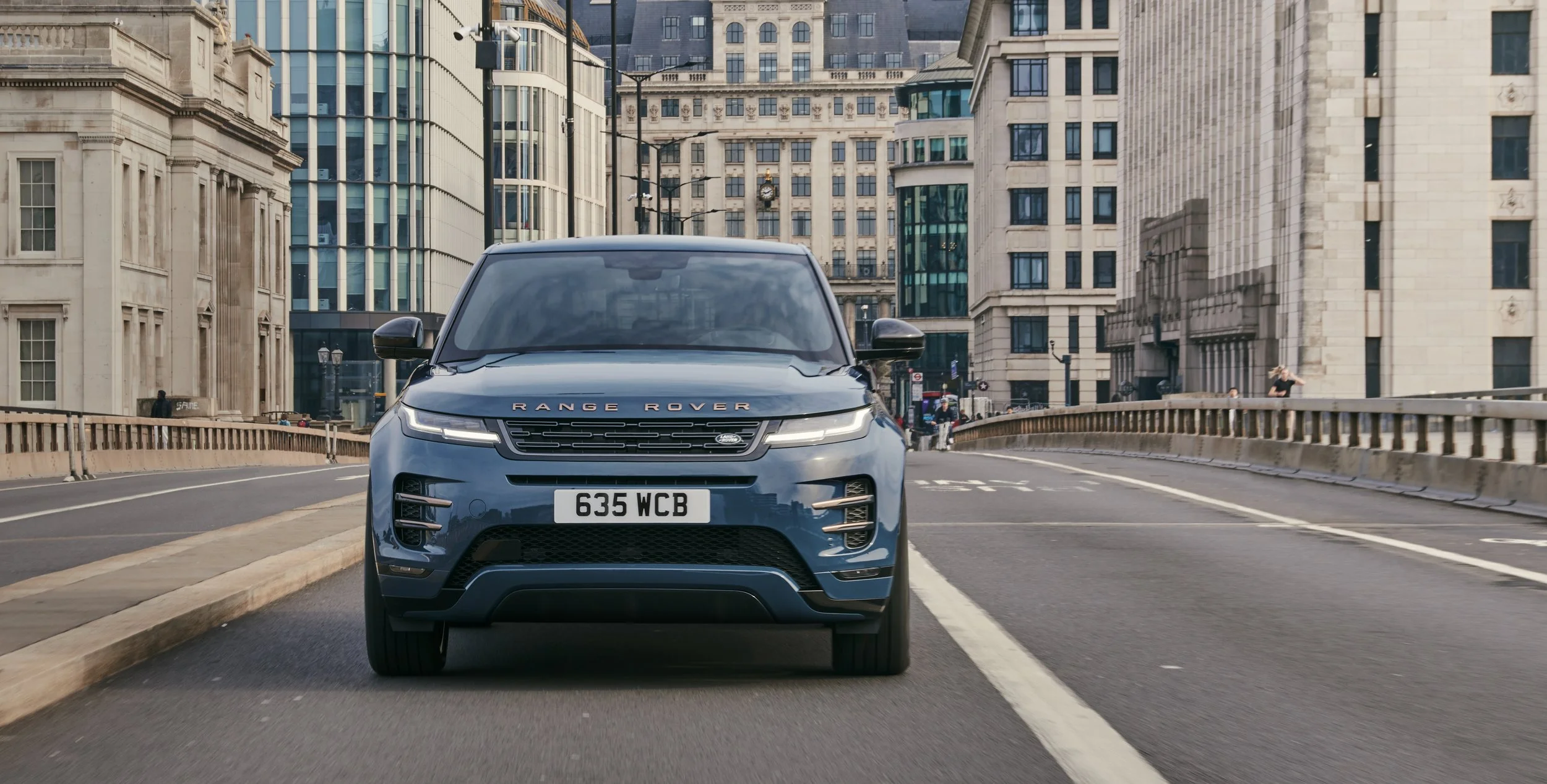 Review | Range Rover Evoque - Kensington, the Côte d’Azur, muddy fields…this can do it all