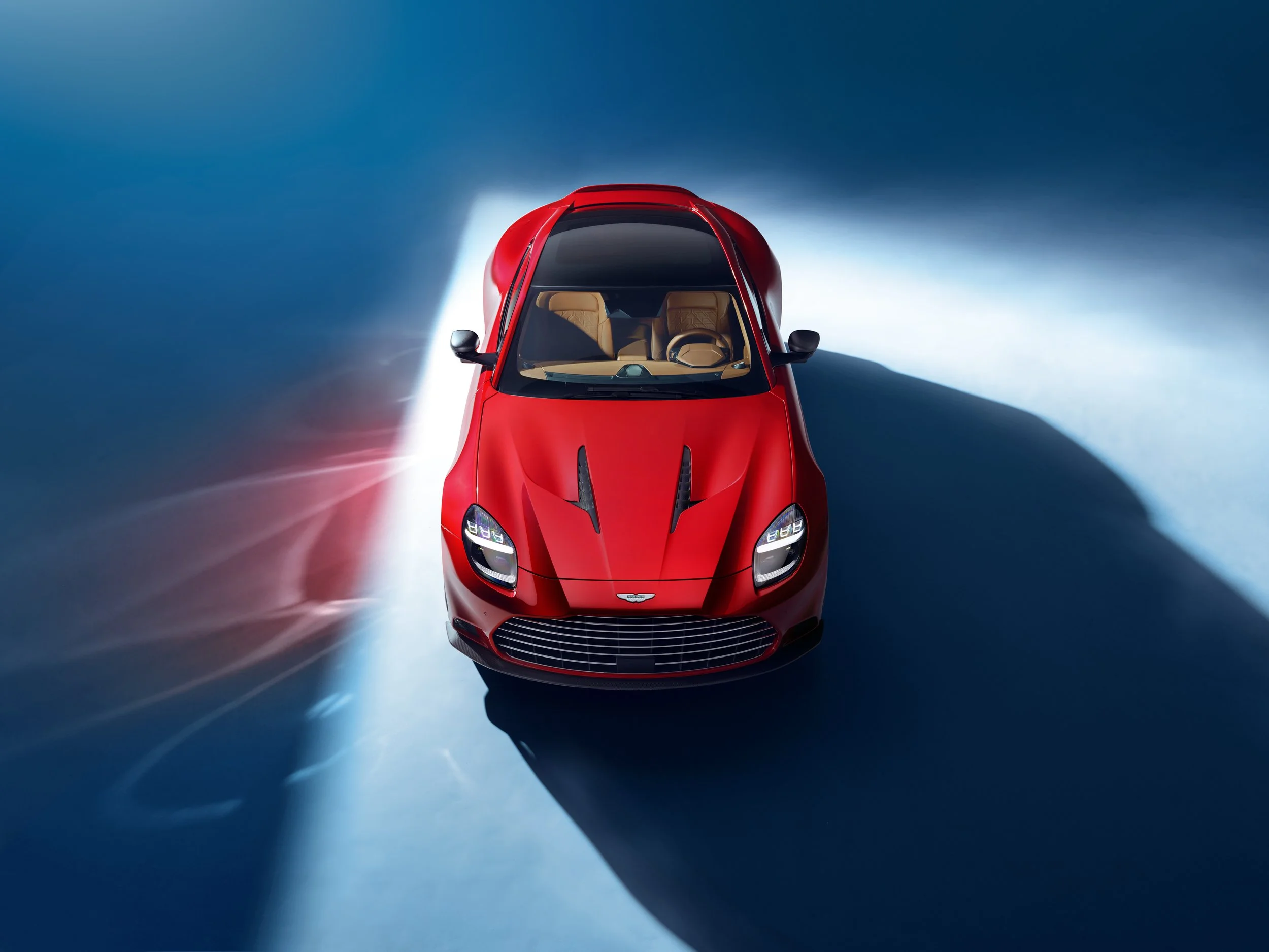 AstonMartinVanquish_10.jpg