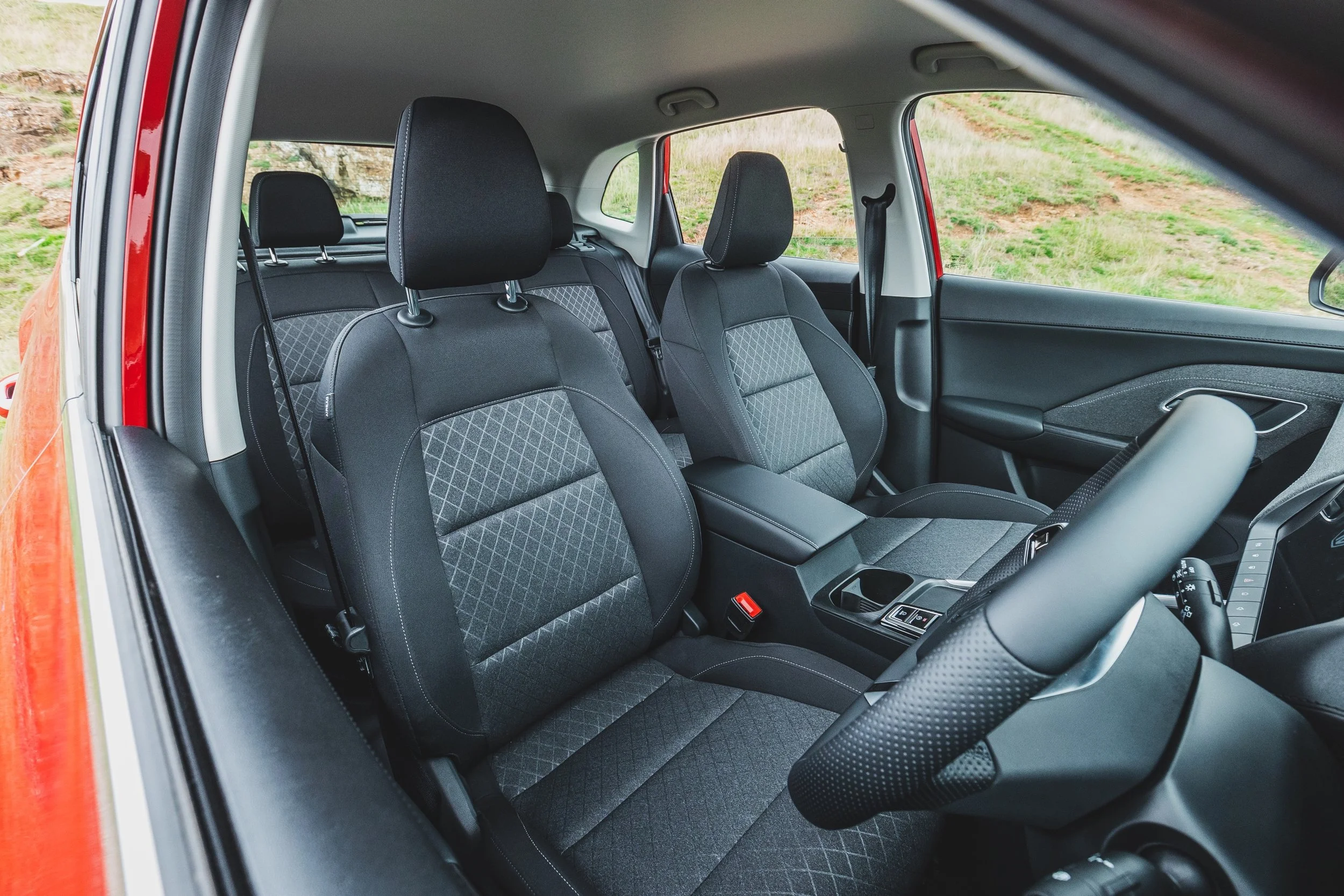 MG ZS-54.jpg