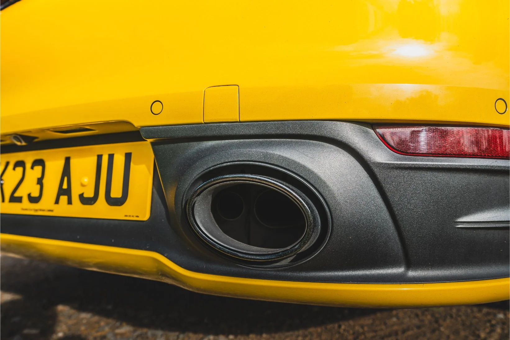 PORSCHE 911 CARRERA T-19.jpg
